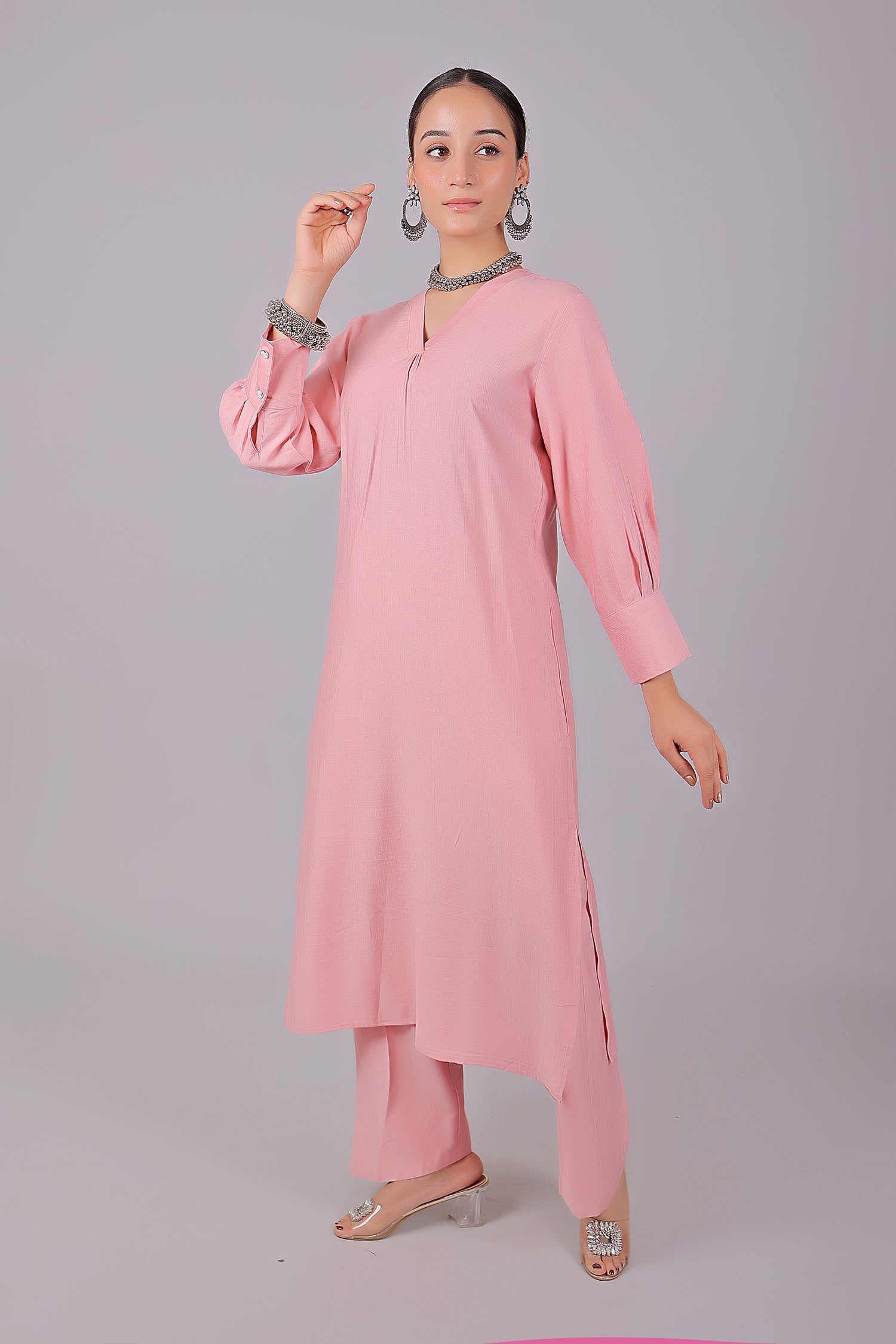 Bluesaanchi Women's Baby Pink Kurti With Trouser Pajama Set | Swadesiicart