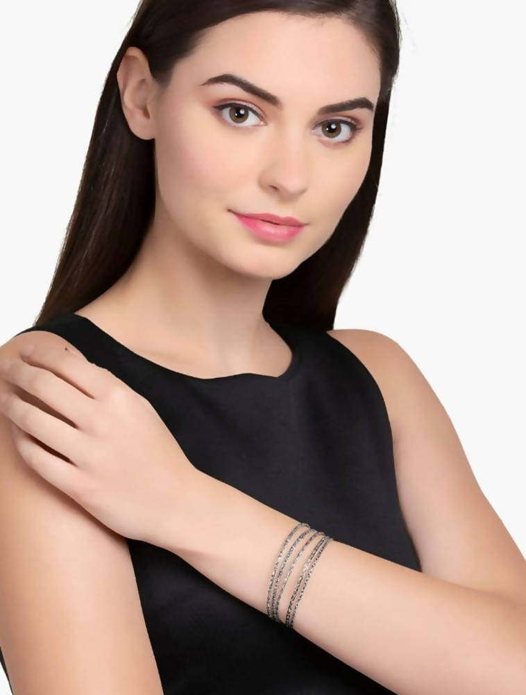 Mominos Fashion Trendy Bangles