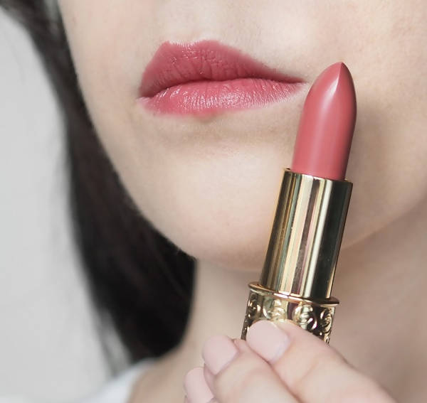 Oriflame Giordani Gold MasterCreation Lipstick SPF 20 - Delicate Pink - Swadesiicart