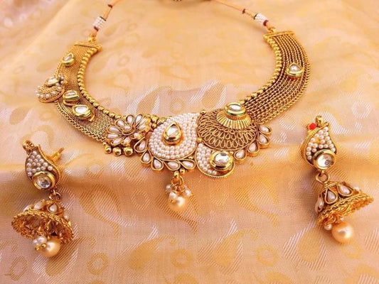 White Antique Necklace Set