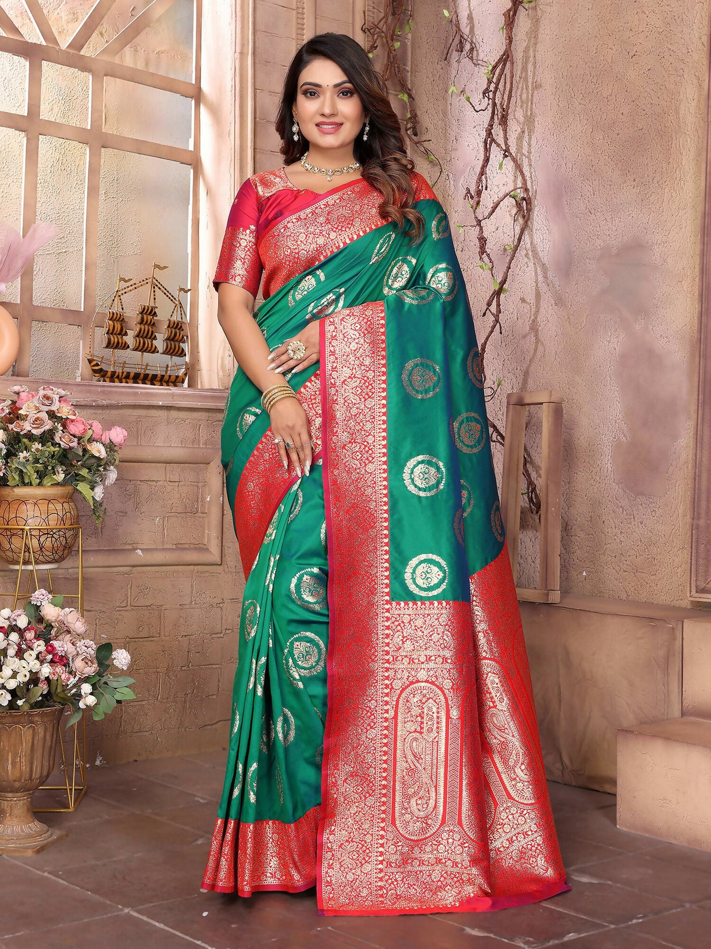 Joban Fashion Green Banarasi Soft Silk Woven Saree | Swadesiicart