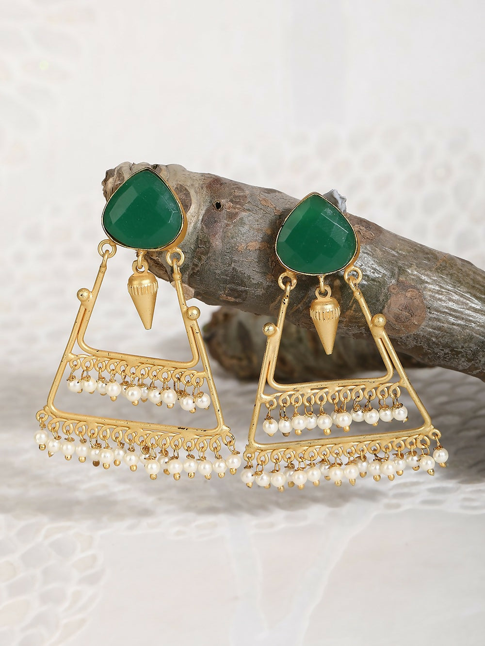 Joban Fashion Women Green Stone Matte Gold Earrings | Swadesiicart