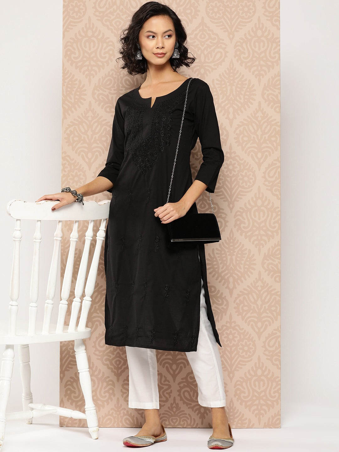 Yufta Black Embroidered Chikankari Cotton Kurta - Swadesiicart