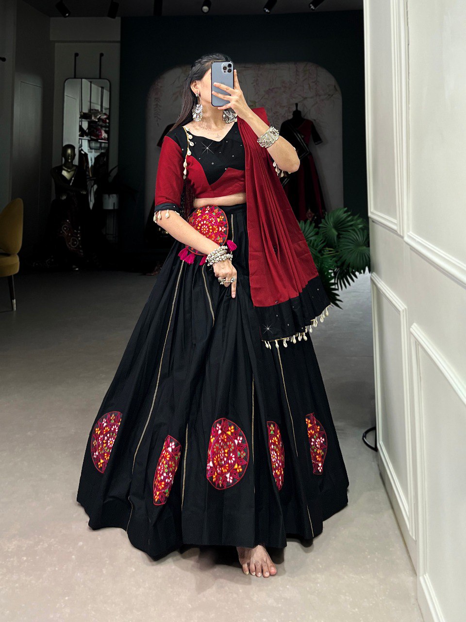 Lorenvalley Black Pure Cotton Plain And Gamthi Patch Work With Gota Patti Lehenga Choli with Dupatta | Swadesiicart