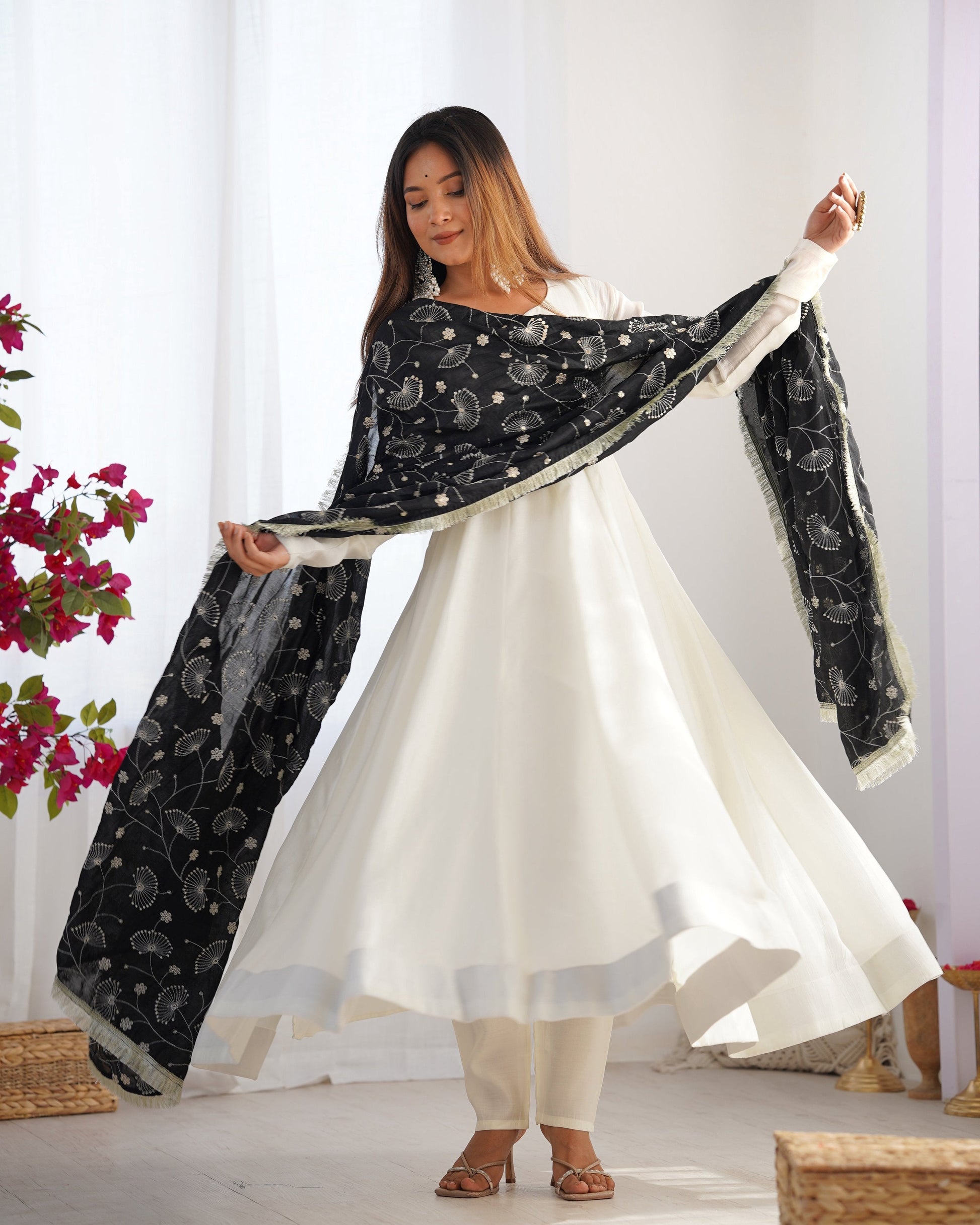 Lorenvalley Fashion White Vichitra Silk Fabric Fully Flared Anarkali Pant With Dupatta Set - Swadesiicart