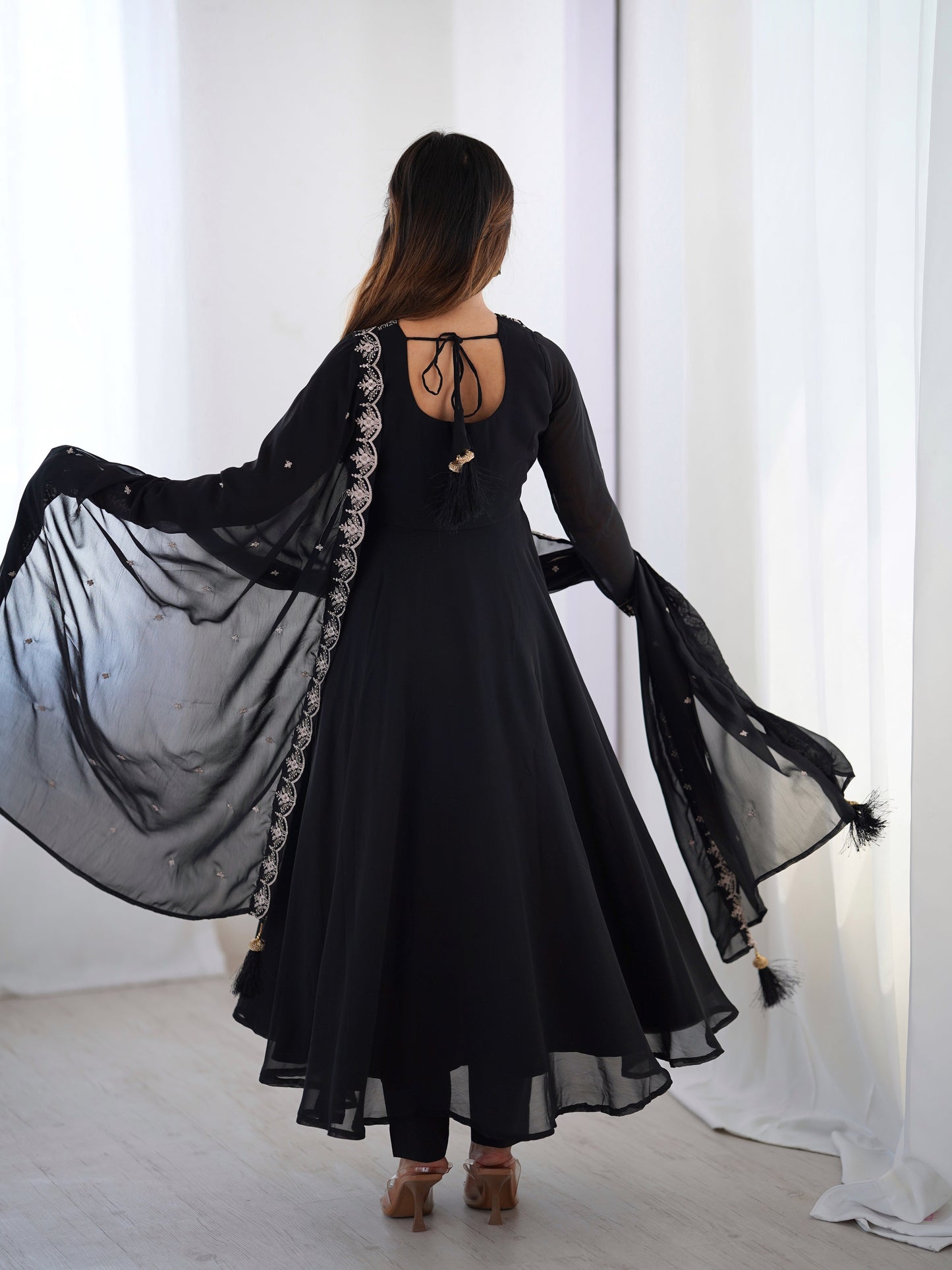Lorenvalley Black Faux Georgette Fancy Embroidery Beads And Jari Work Anarkali Kurta Palazzo With Dupatta Set | Swadesiicart