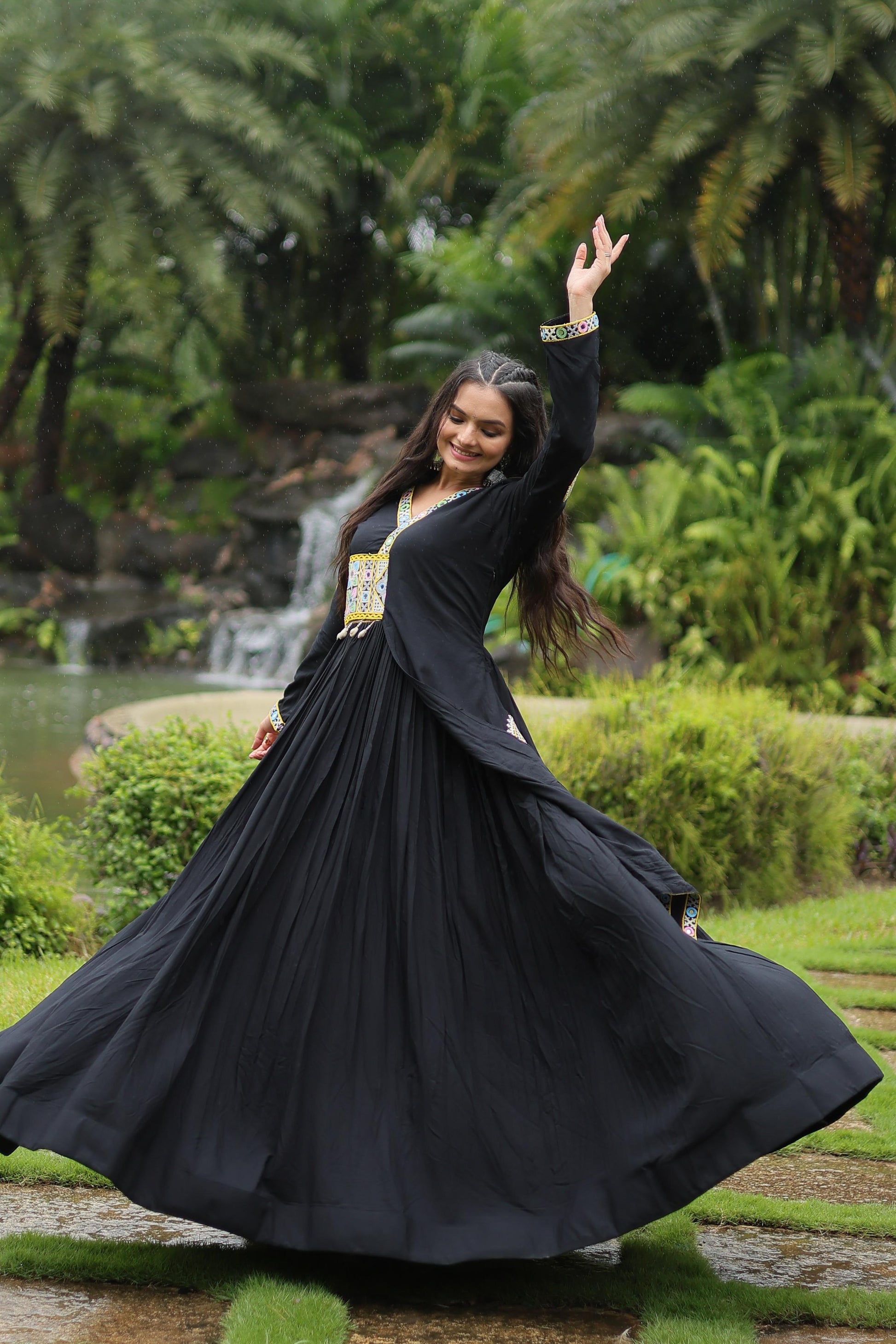 Lorenvalley Black Rayon Fabric With Kutchi Gamthi Lace Gown | Swadesiicart