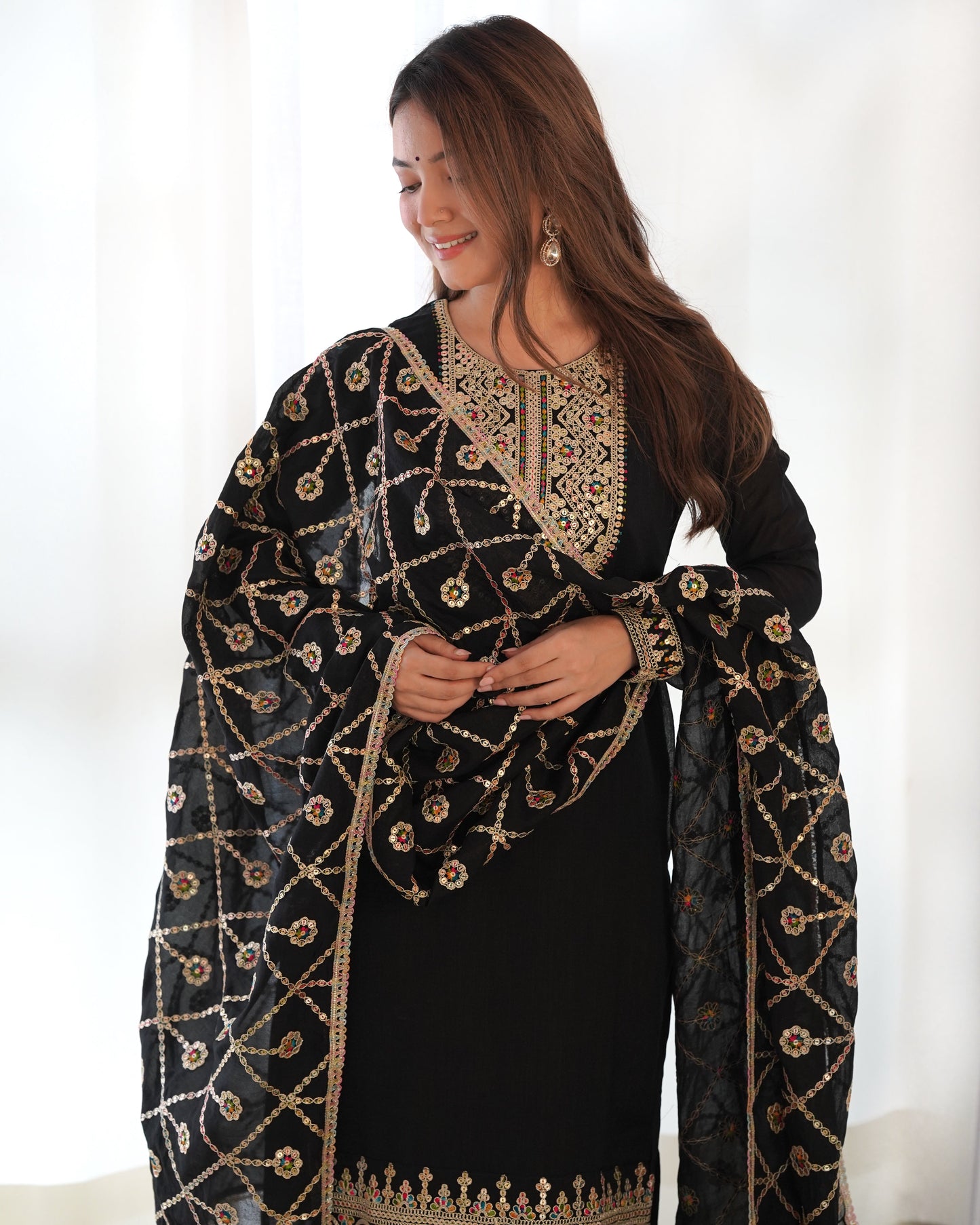 Lorenvalley Black Vichitra Silk Embroidery Sequence and Dori Thread Work Kurta Trousers with Dupatta Set | Swadesiicart