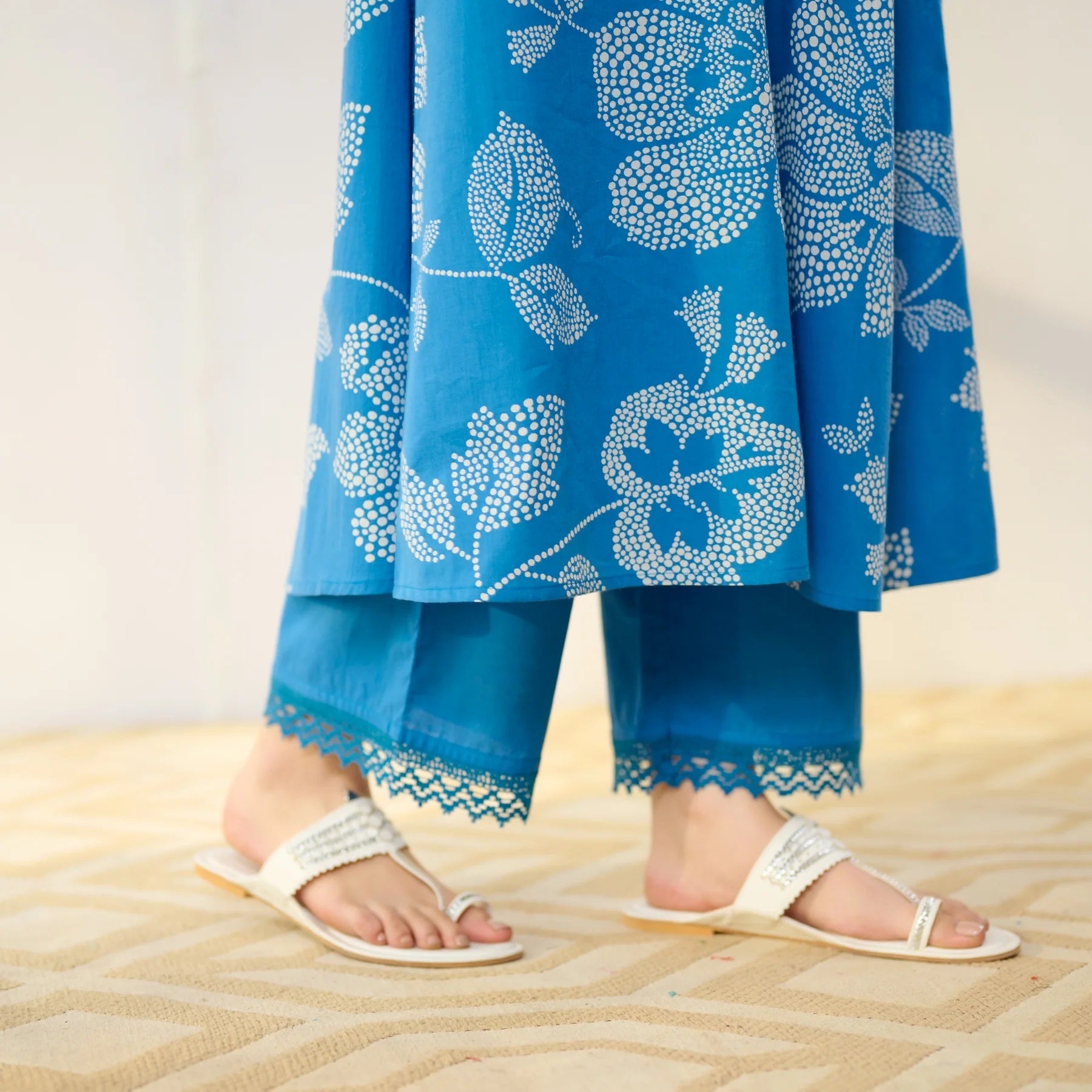Pimu Women Floral Printed Pleated Pure Cotton Kurta with Palazzos-Blue - Swadesiicart