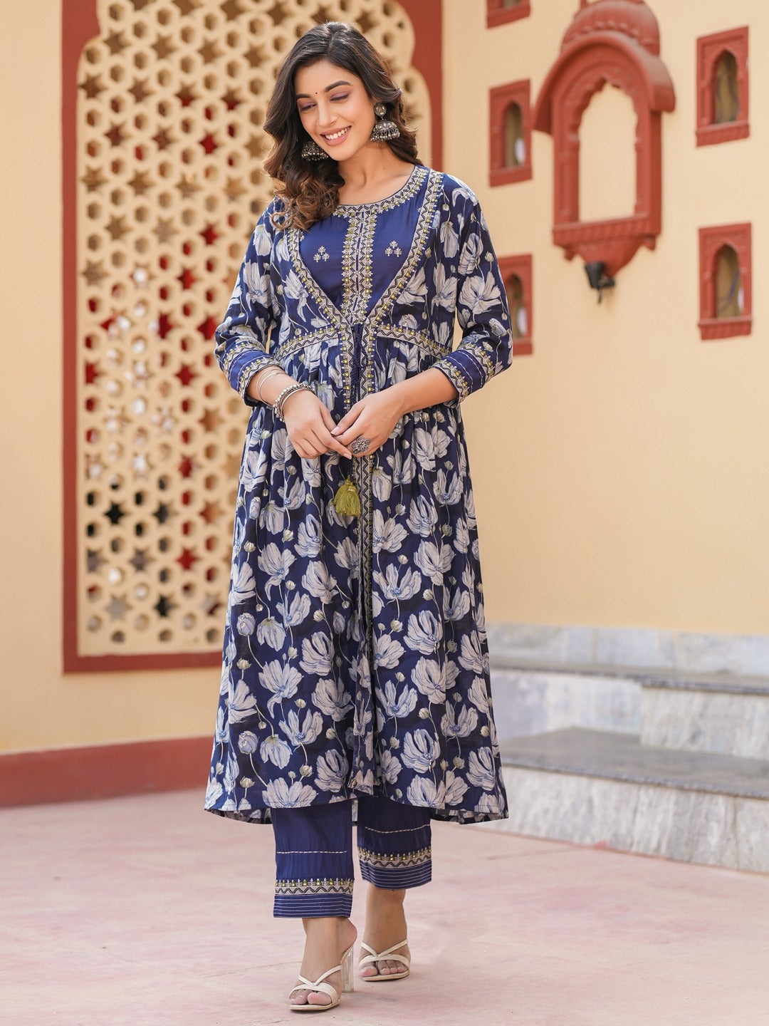 Yufta Blue Embroidered shrug Crop top co ord set - Swadesiicart