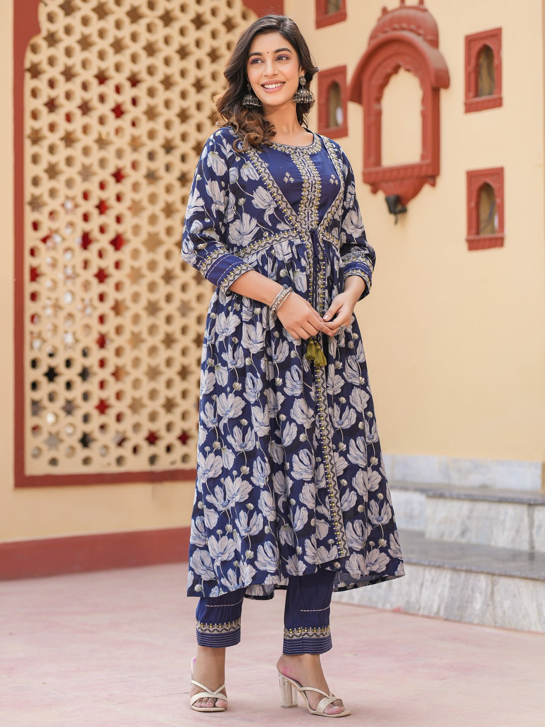 Yufta Blue Embroidered shrug Crop top co ord set - Swadesiicart