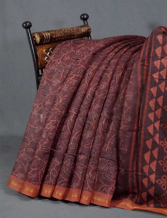 Light Coffee Brown Coloured Discharge Print Semi Chanderi Saree By Gayathri Reddy Designer Studio | Swadesiicart