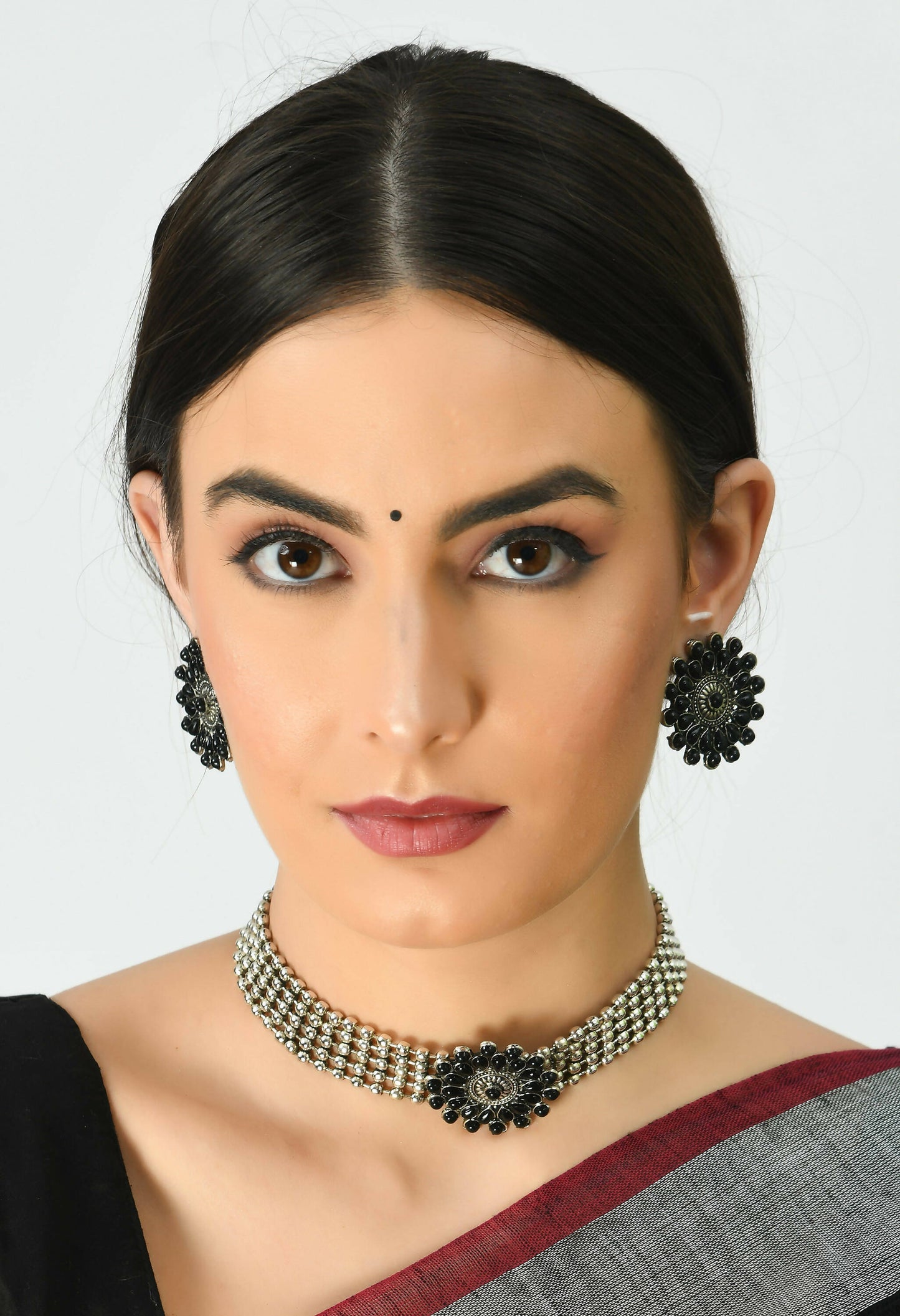 Mominos Fashion Johar Kamal Oxidised Silver-Plated Brass Finish Kundan Choker For Women (Black) | Swadesiicart