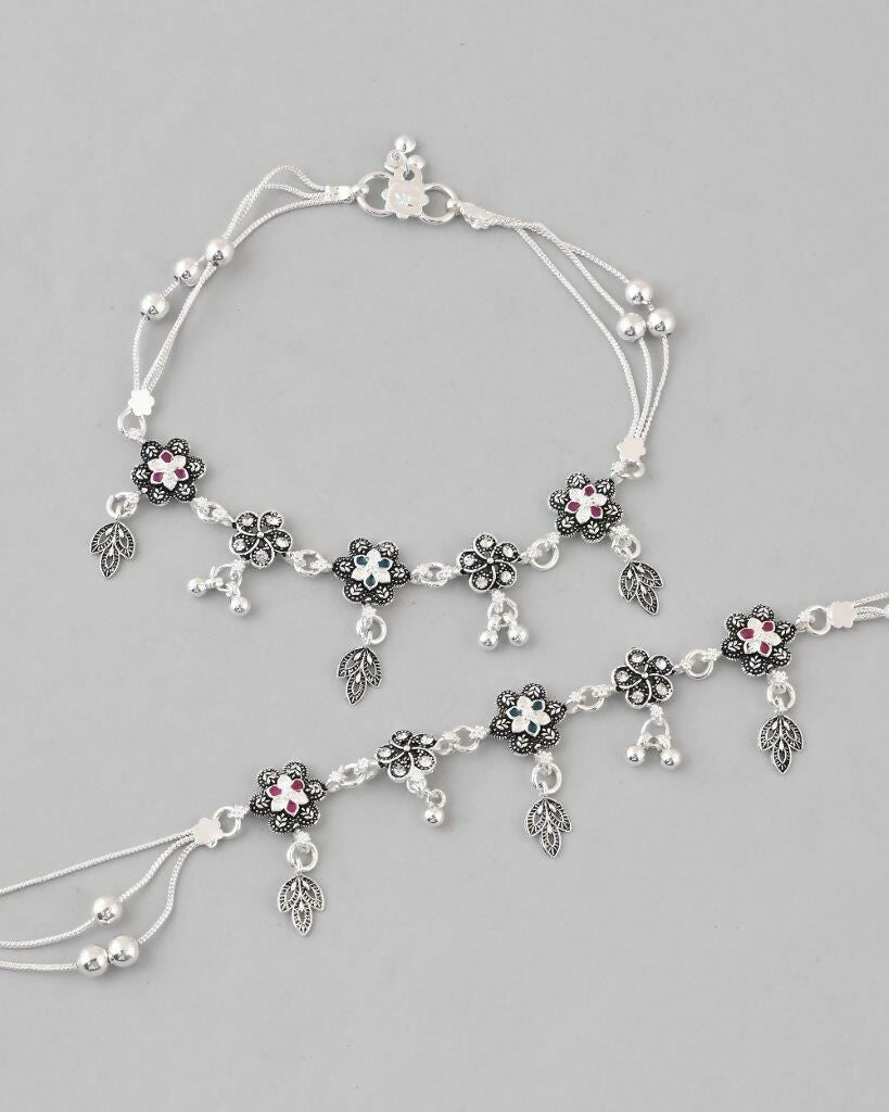 VOJ Set of 2 Silver Plated Flower Shaped Stone Studded Anklet - Swadesiicart