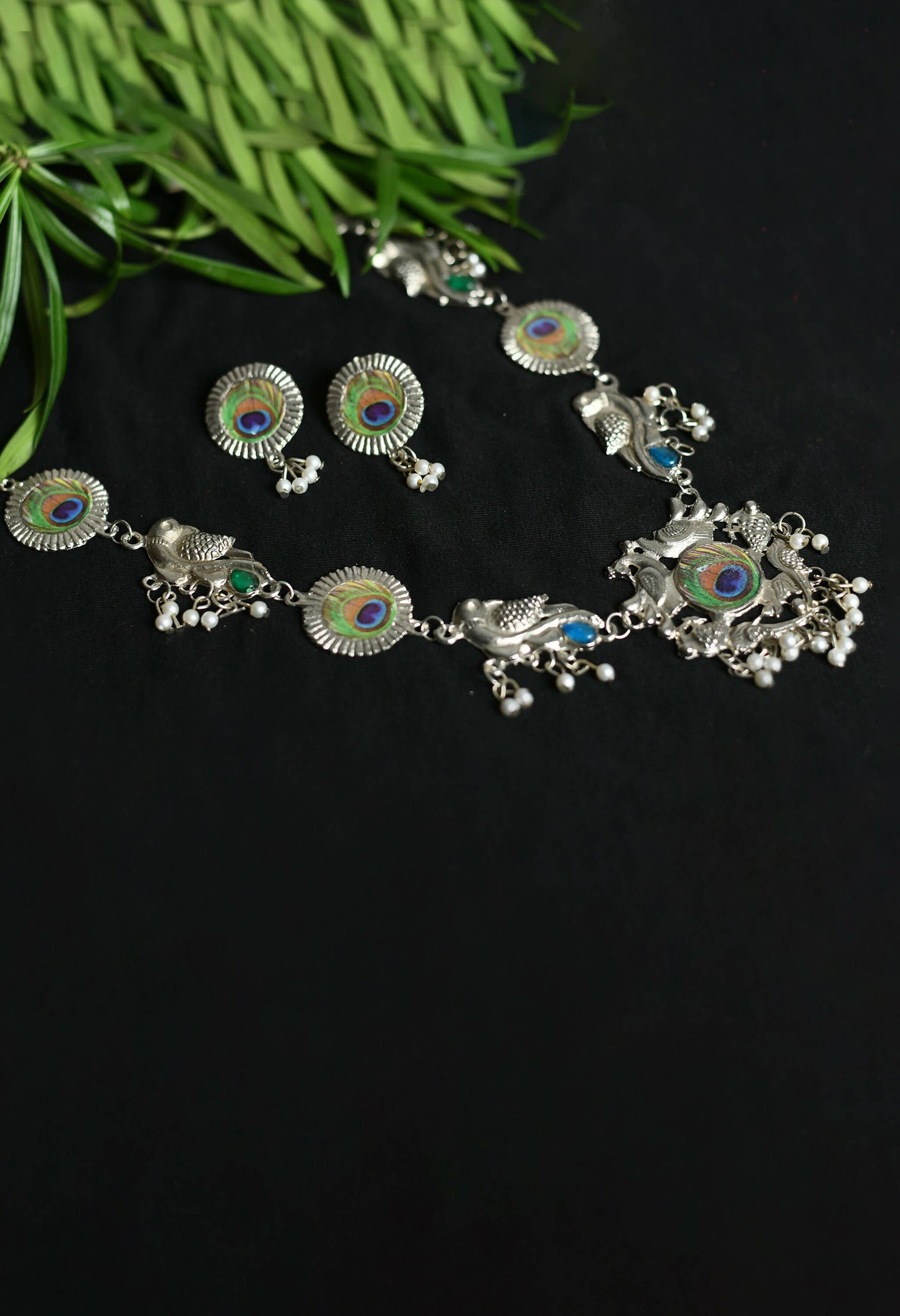 Mominos Fashion Johar Kamal Oxidised Silver-Plated Brass Finish Long Necklace For Women (Silver) | Swadesiicart