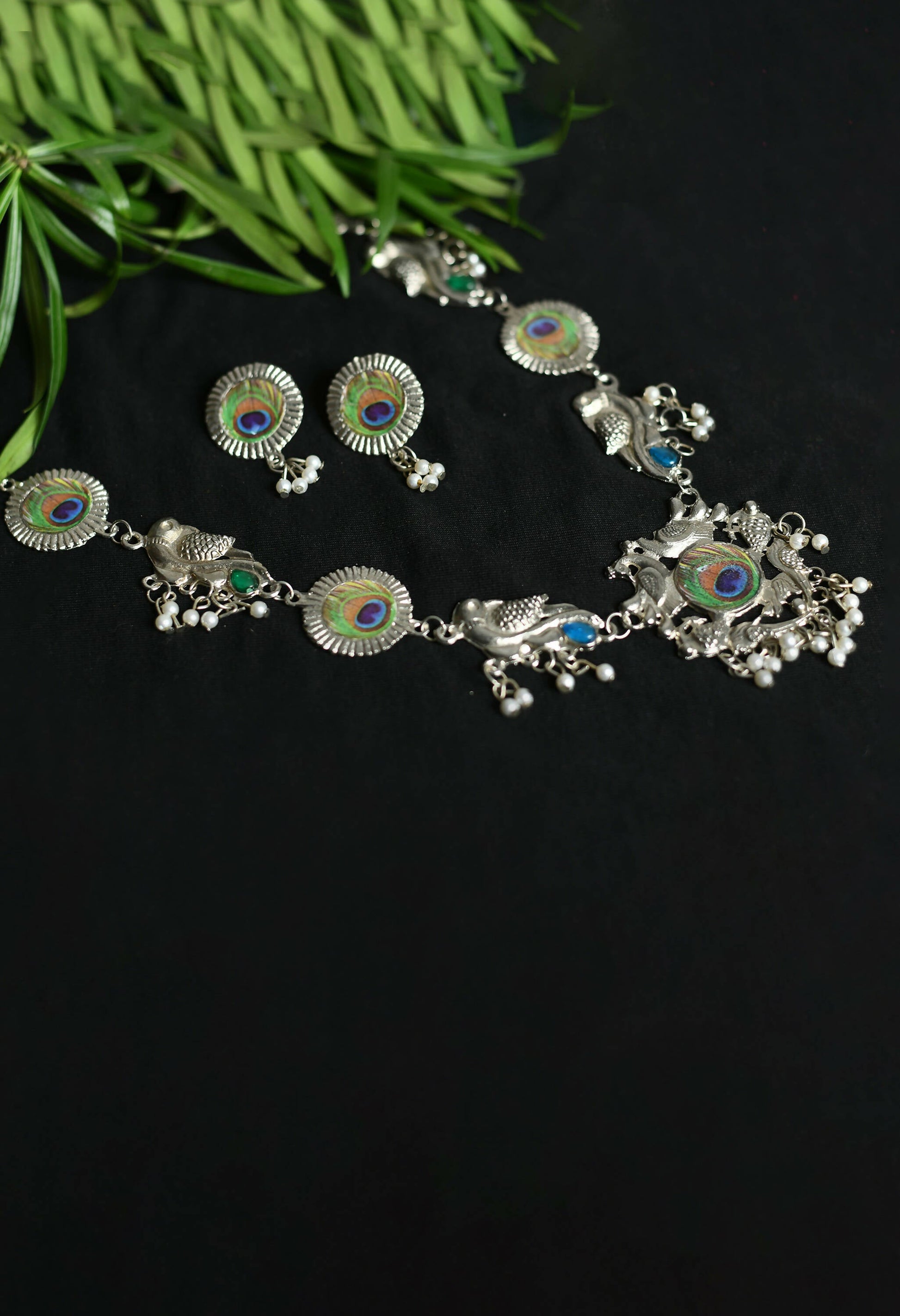 Mominos Fashion Johar Kamal Oxidised Silver-Plated Brass Finish Long Necklace For Women (Silver) | Swadesiicart
