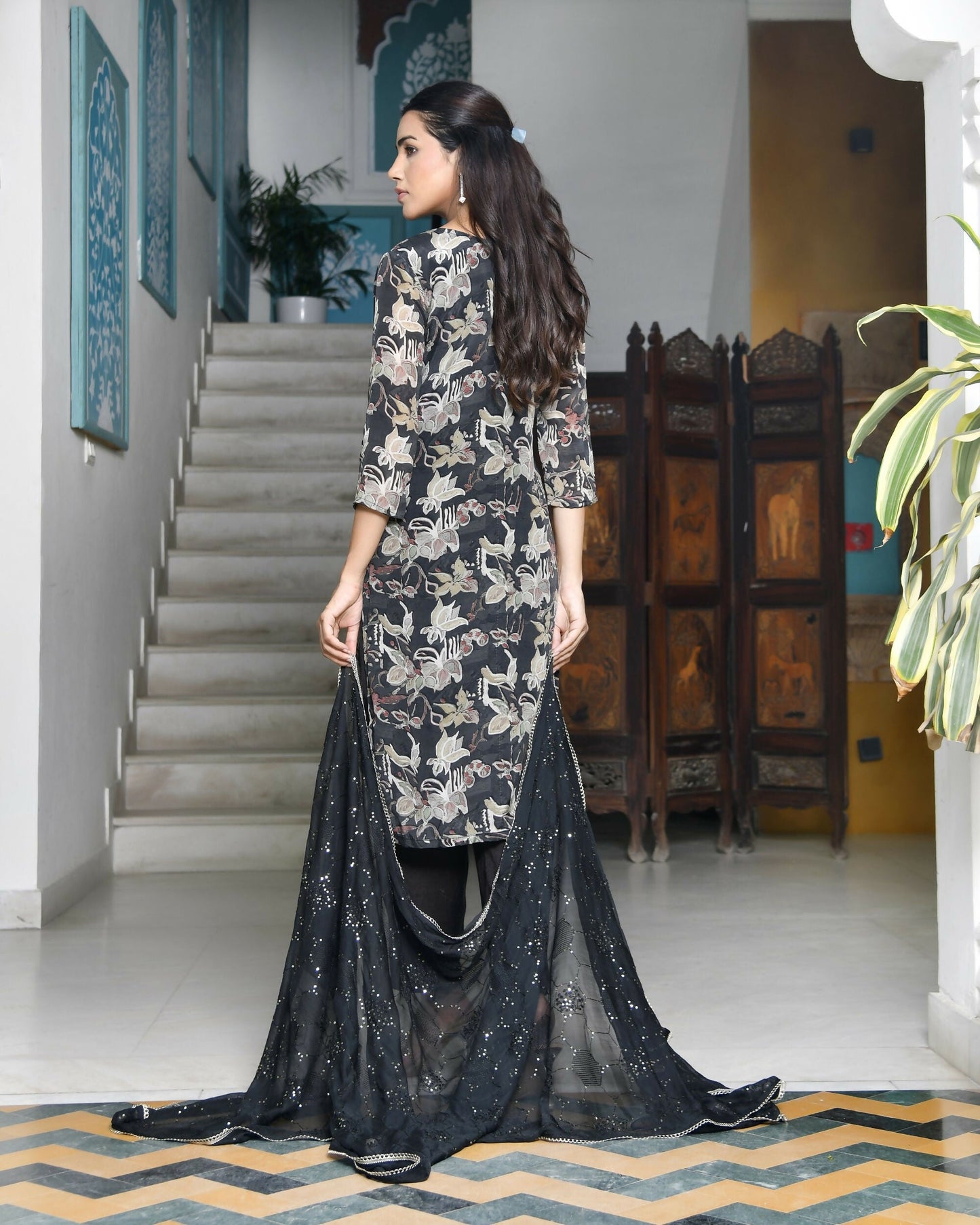 Vaasva Women's Black Crepe Embroidered Suit Set | Swadesiicart