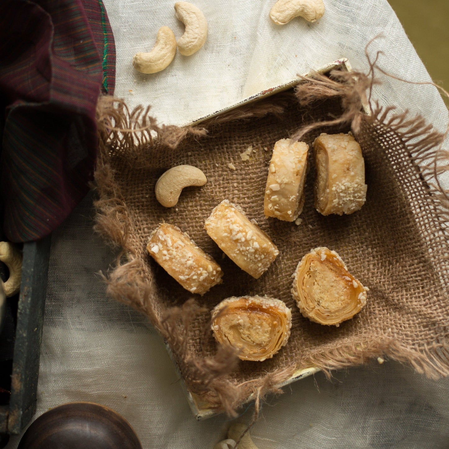 Almond House Cashew Turkish Roll | Swadesiicart