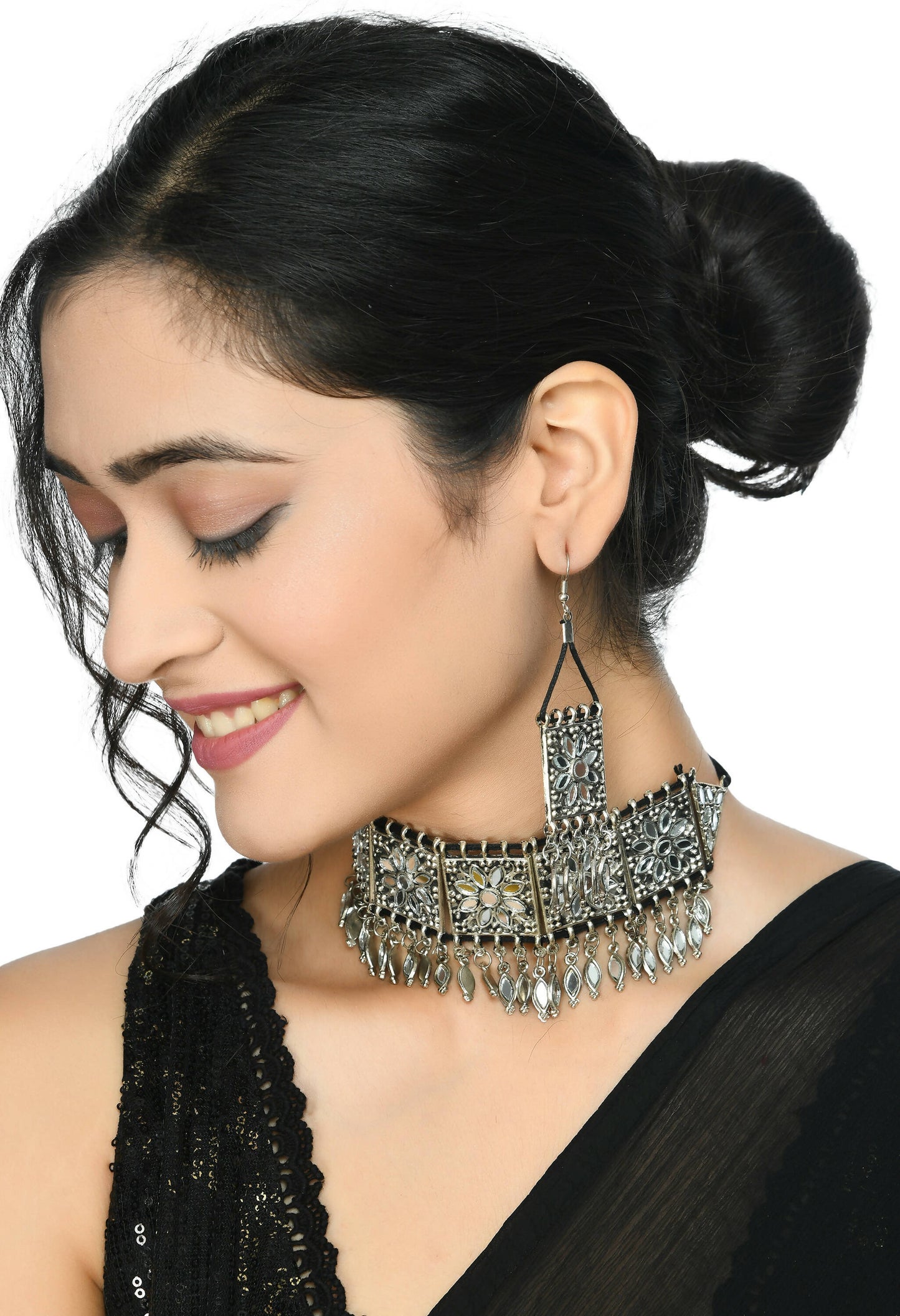 Mominos Fashion Johar Kamal Women Silver-Plated Brass Finish Mirror Work Choker | Swadesiicart