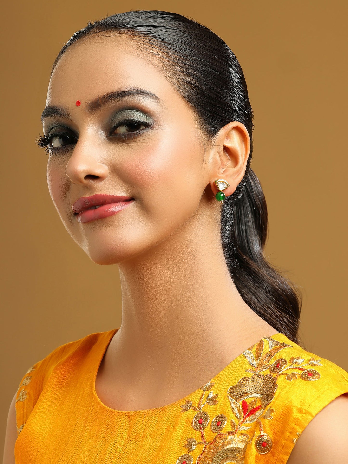 Ruby Raang Green Aventurine Kundan Studs | Swadesiicart