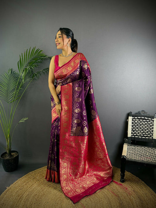 Joban Fashion Magenta Butti Banarasi Silk Sarees | Swadesiicart