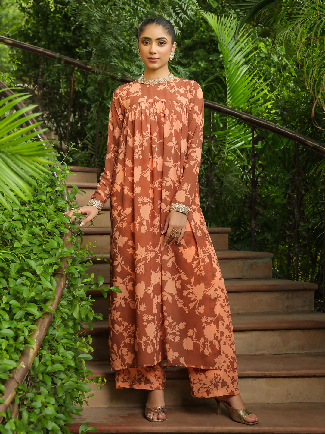 Janasya Brown Georgette Floral Kurta, Bottom & Inner | Swadesiicart
