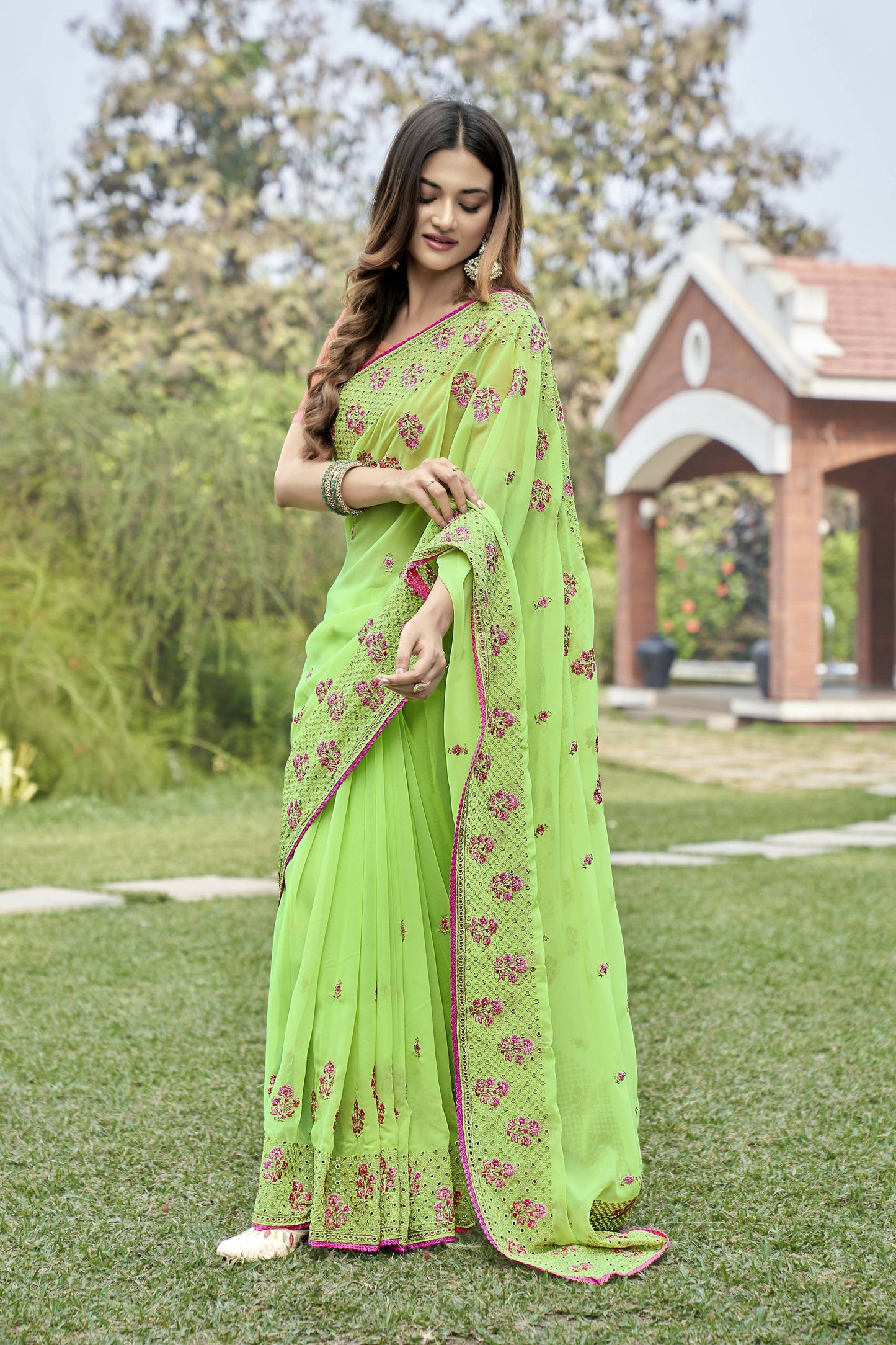Vamsee Rashmika 2.0 Green Georgette Silk Saree - Swadesiicart