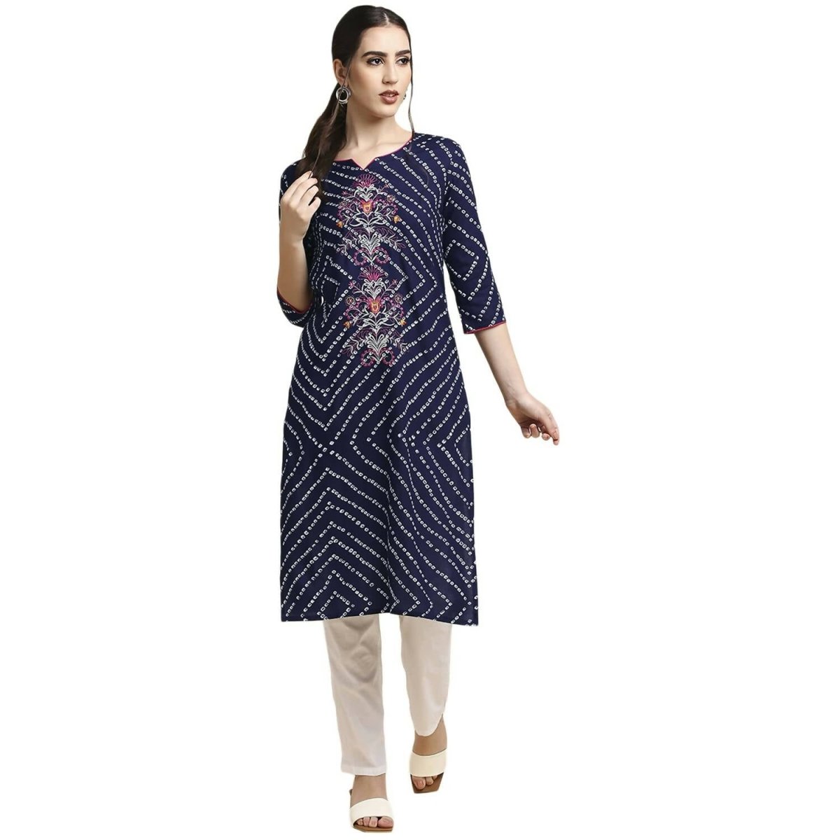Anubhutee Women's Rayon Regular Straight Navy Blue Kurta | Swadesiicart
