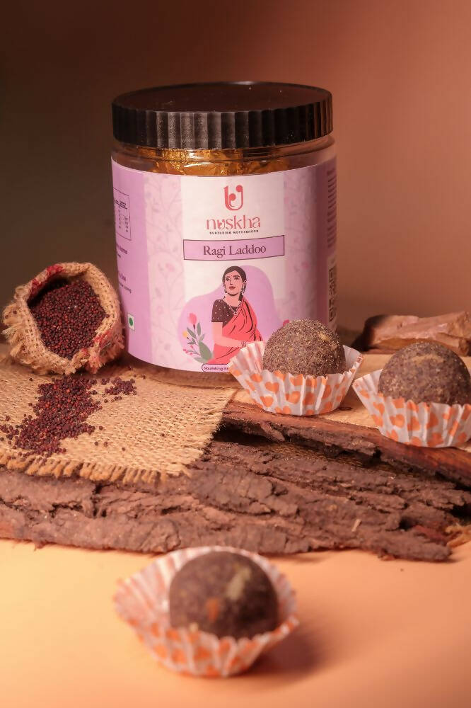 Nuskha Ragi Laddoo For Pregnancy | Swadesiicart