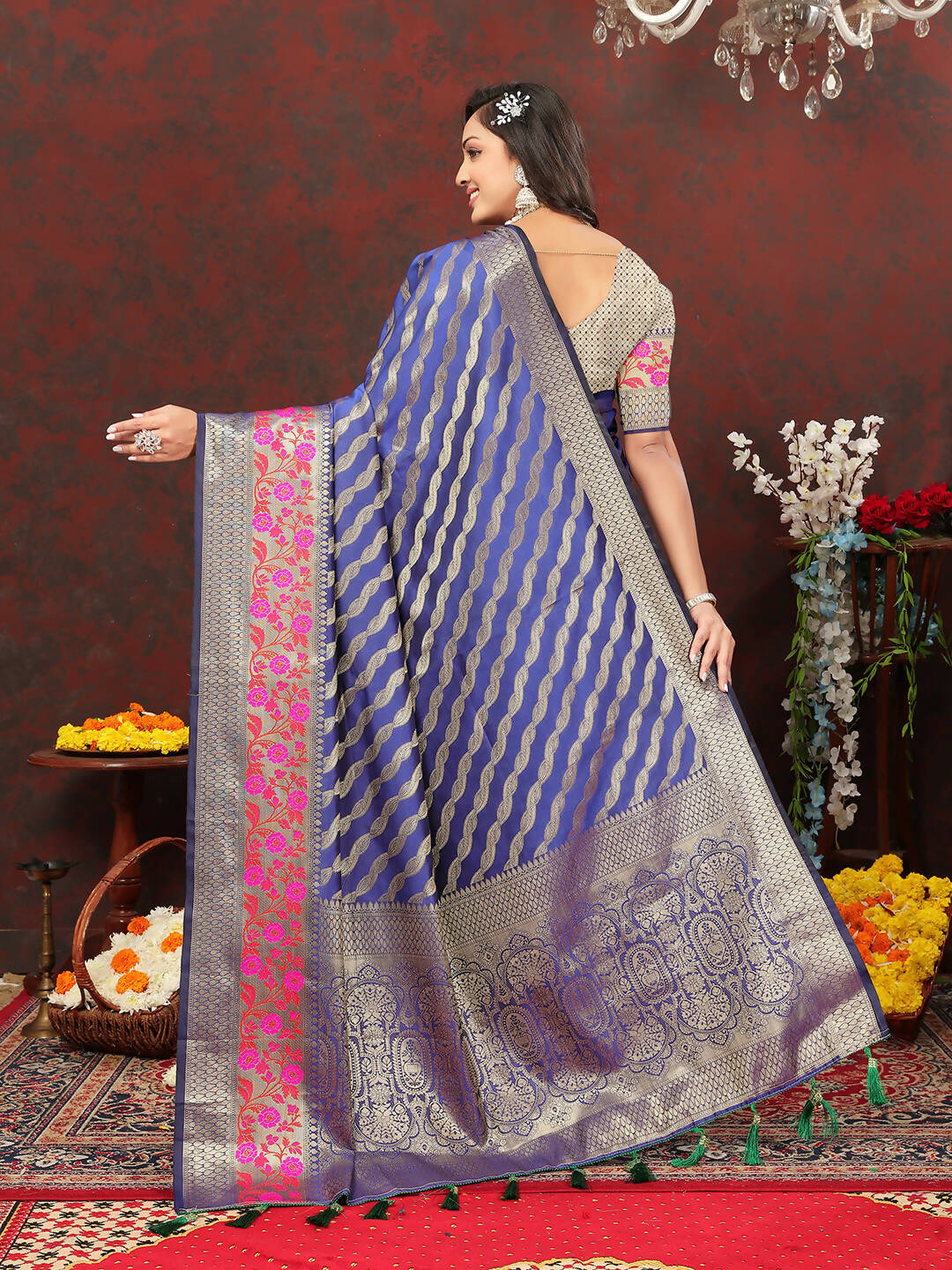 Lorenvalley Fashion Purple Soft Silk Woven Design with Zari Weaving Leheriya Design Saree - Swadesiicart