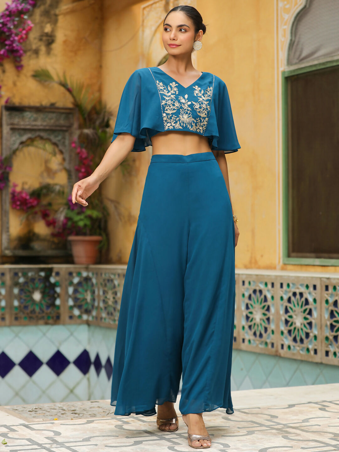 Janasya Teal Blue Georgette Yoke Embroidery Co-Ords - Swadesiicart