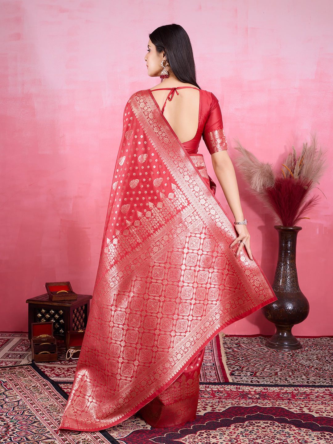 Vedant Vastram Banarasi Silk Fashion Saree - Red | Swadesiicart