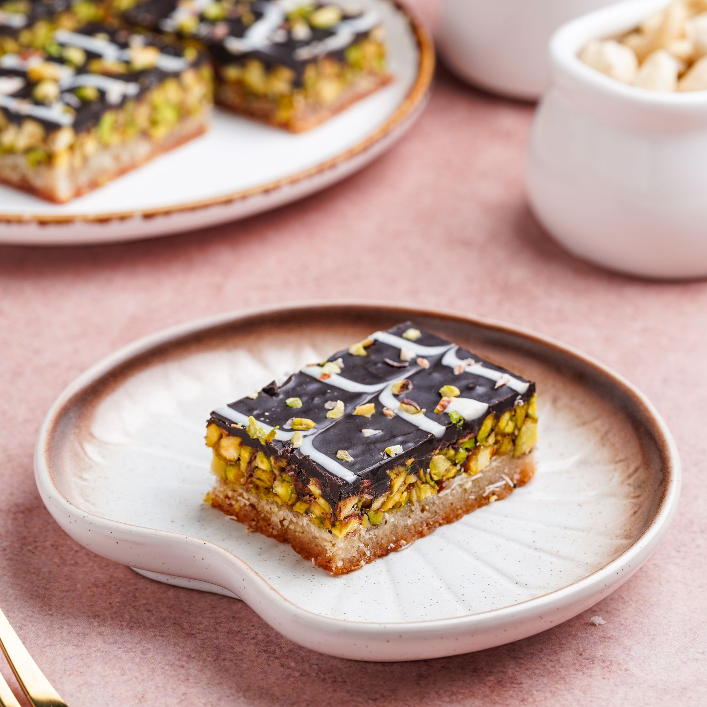 Gourmet Baklava Elite Connoisseur Gift Box | Swadesiicart