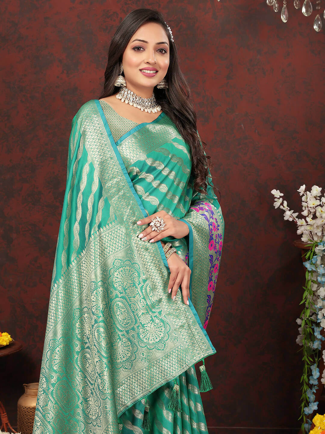 Lorenvalley Fashion Teal Soft Silk Woven Design with Zari Weaving Leheriya Design Saree - Swadesiicart