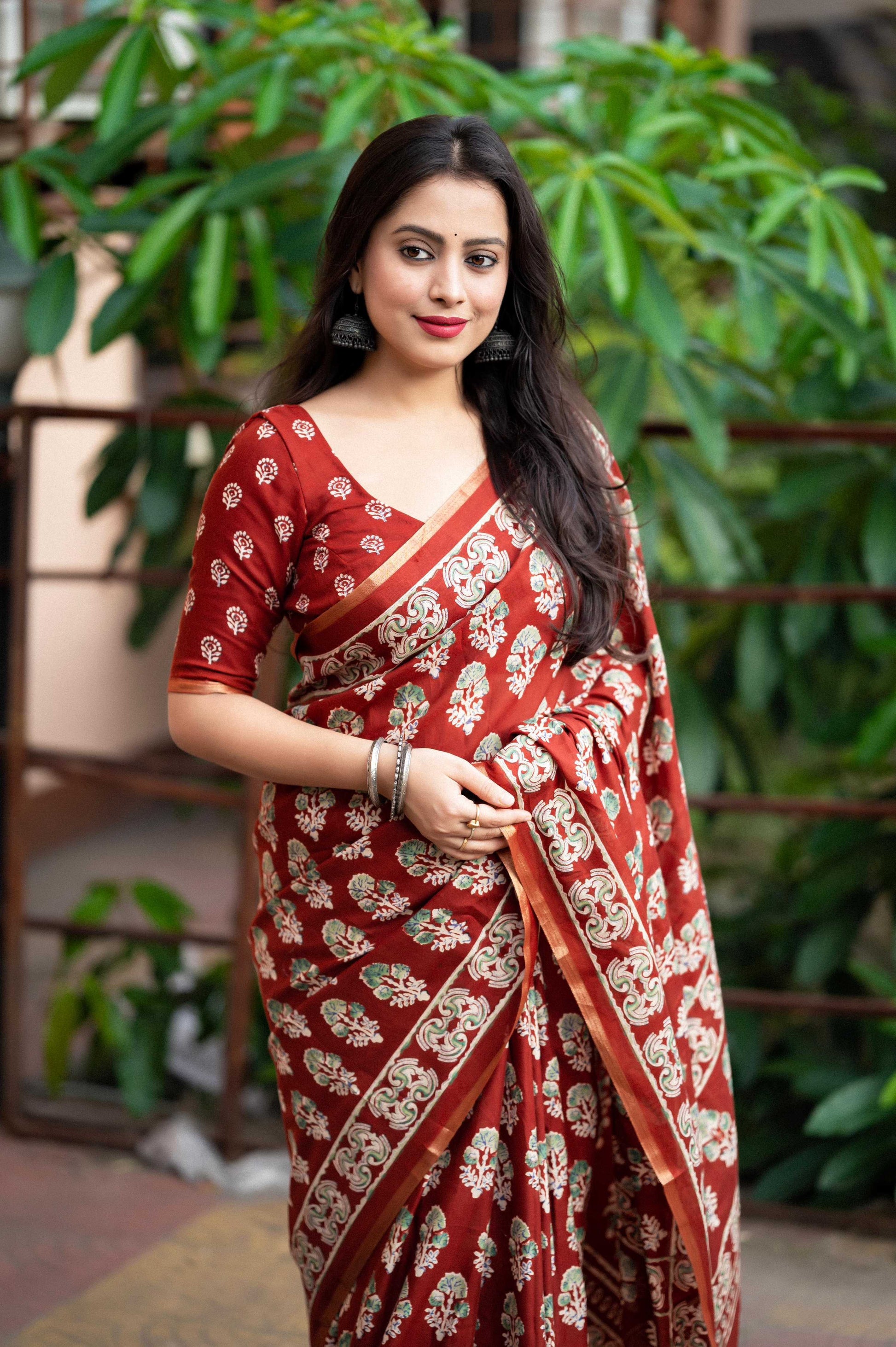 Red Cotton Blend Ajrak Saree with Unstitched Blouse - Hiral Fashion | Swadesiicart