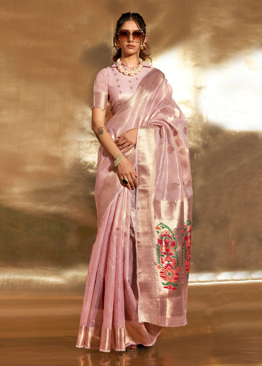 Pink Handwoven Tissue Fabric Festive & Party Style Saree - Emponline | Swadesiicart