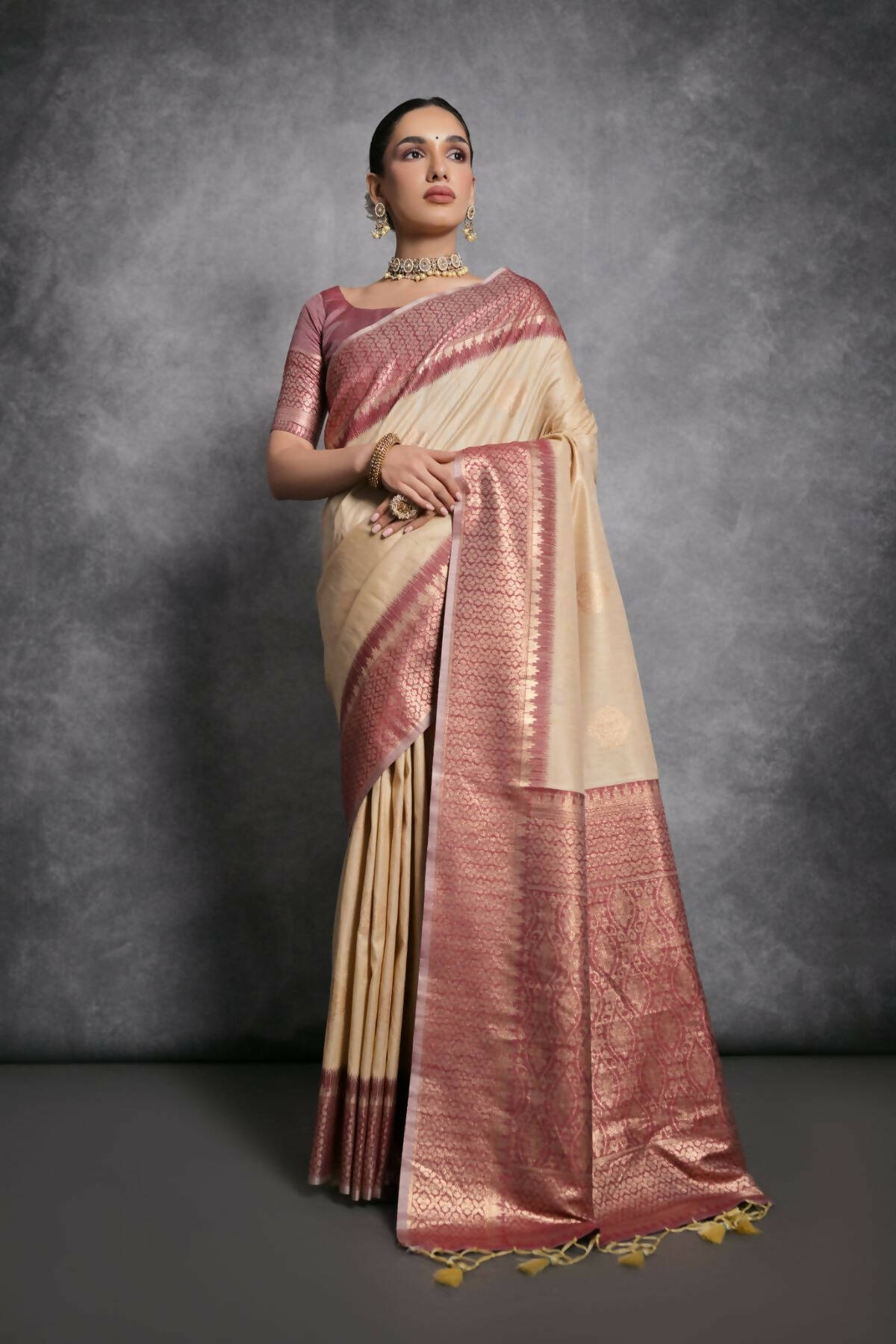 Vishnu Weaves Women's Chiku Tussar Silk Zari Woven Saree with Blouse - Swadesiicart