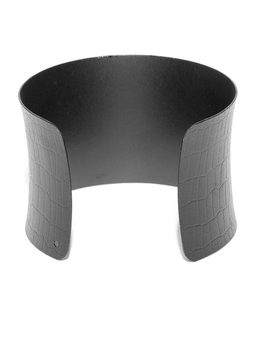 Priyaasi Stylish Black Carved Hand Cuff Bracelet For Girls & Women - Swadesiicart