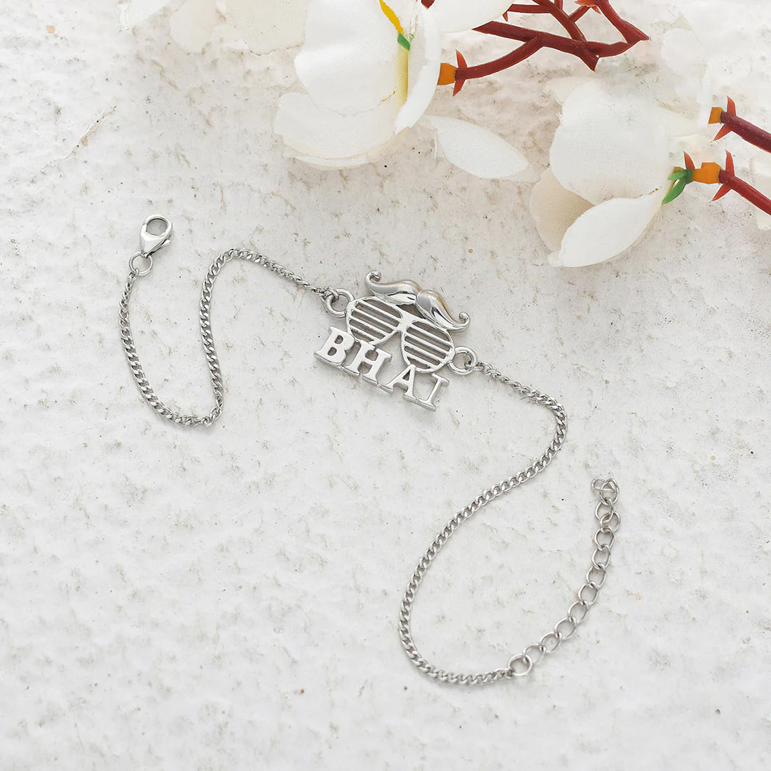 trueBrowns 925 Sterling Silver Precious BHAI Bracelet Rakhi | Swadesiicart