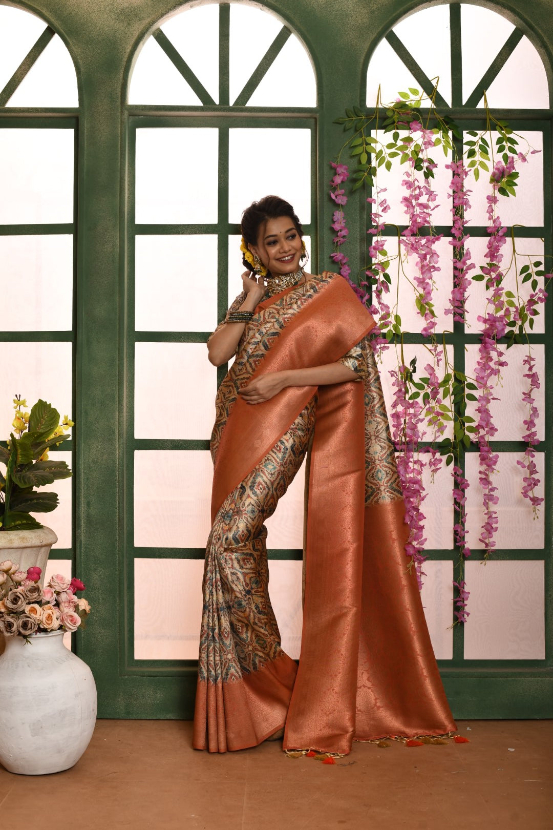 Vishnu Weaves Women's Orange Banarasi Silk Zari Woven Patola Saree with Blouse - Swadesiicart