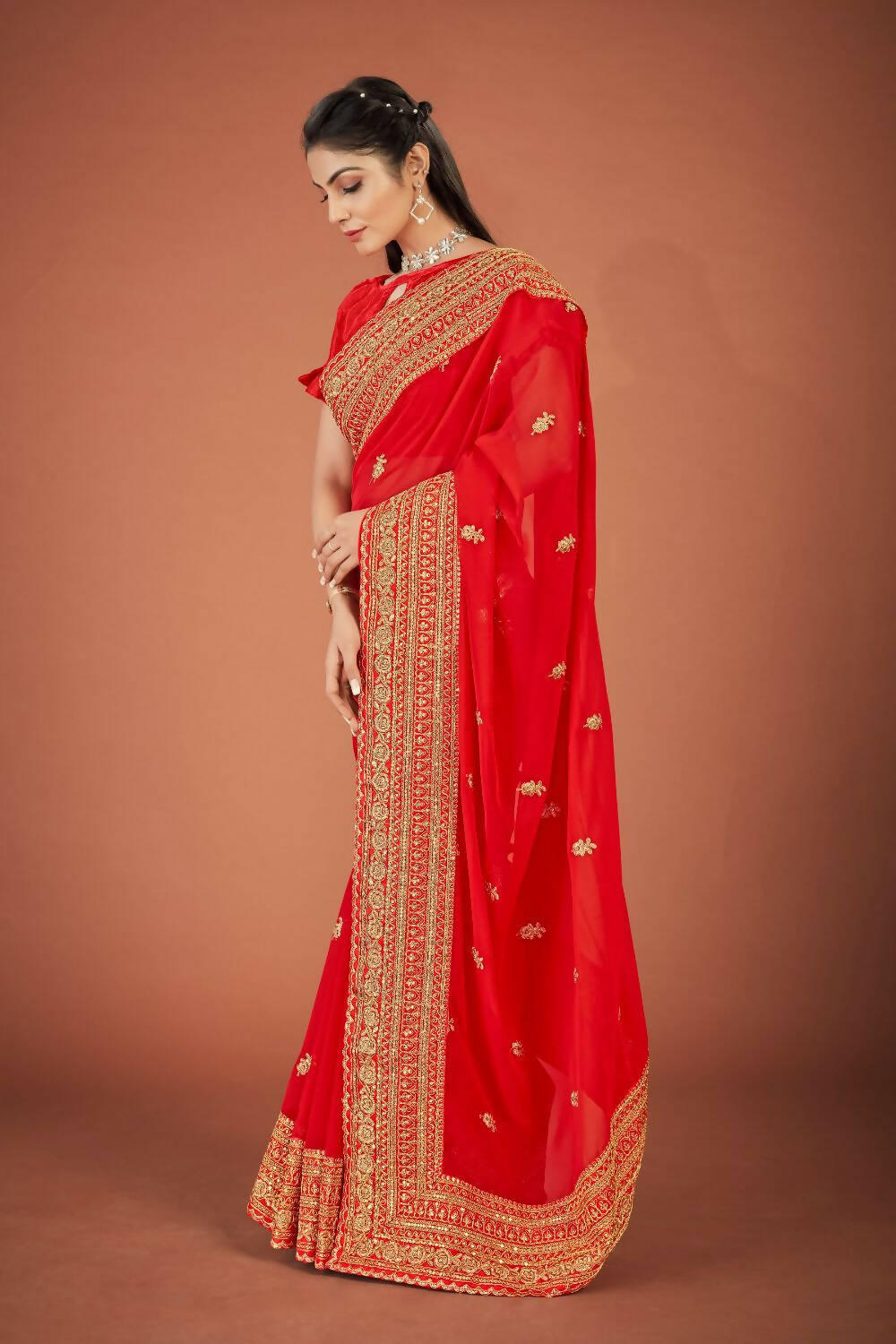 Vamsee Red Organza Saree - Swadesiicart