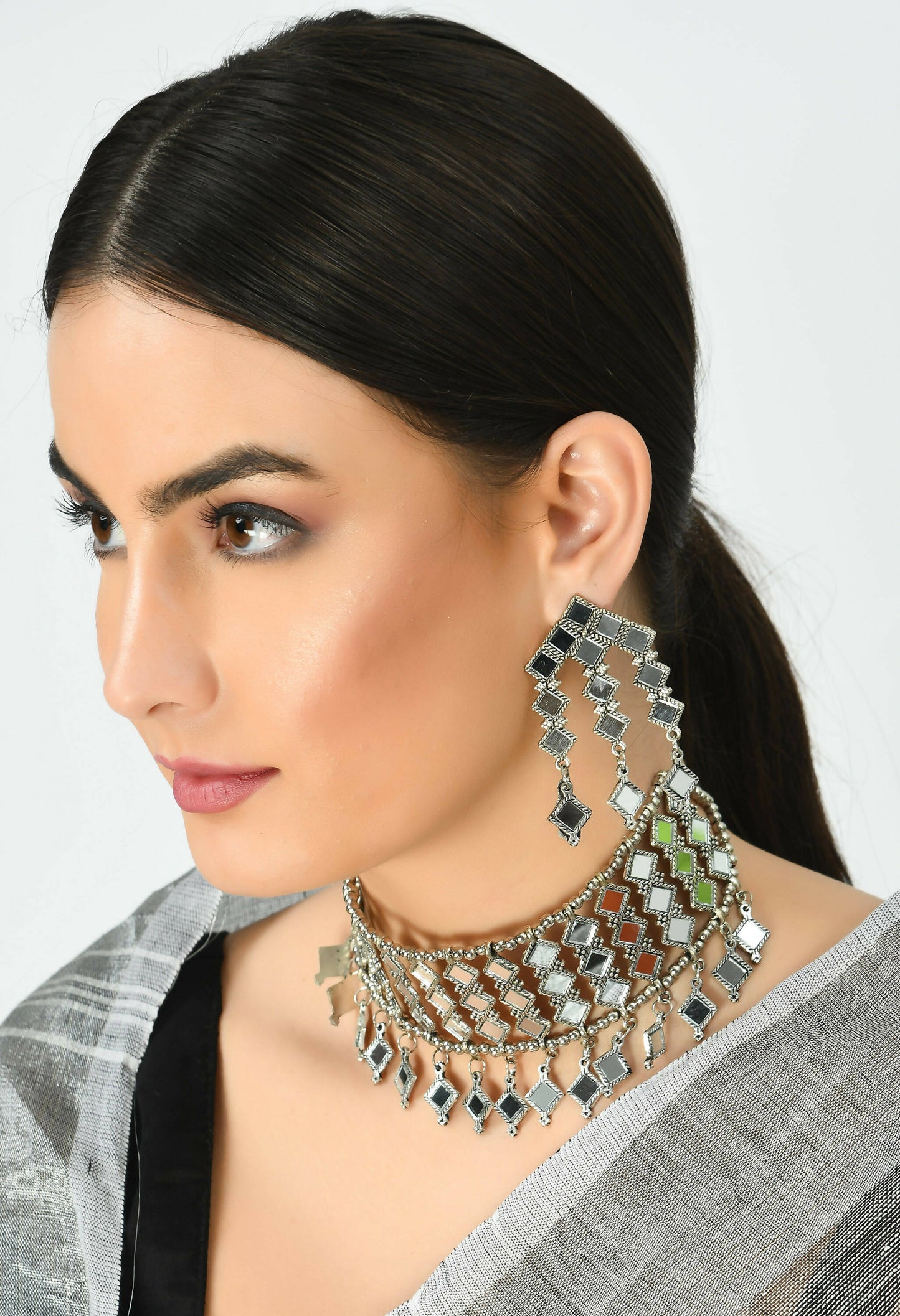 Mominos Fashion Johar Kamal Oxidised Silver-Plated Alloy Finish Mirror Choker For Women | Swadesiicart