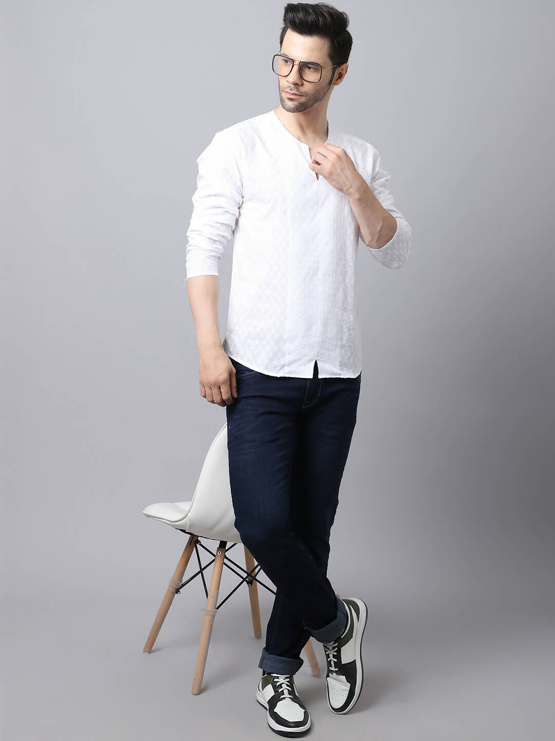 Even Apparels White Pure Cotton Embroided Men's Kurta (STR078) | Swadesiicart