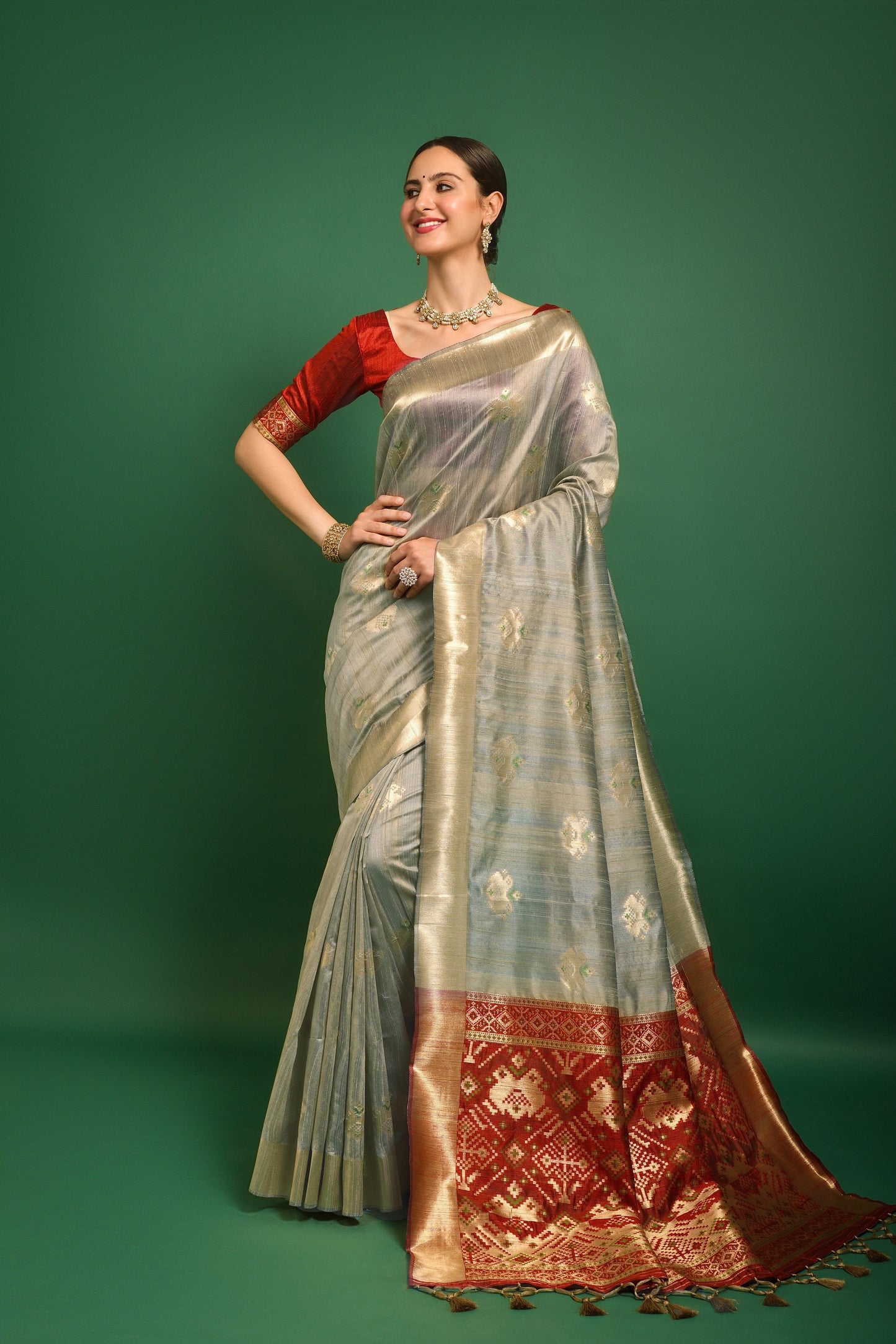 Vishnu Weaves Women's Chiku Tussar Silk Zari Woven Saree with Blouse - Swadesiicart