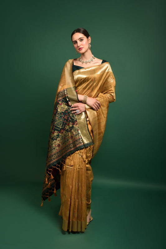Vishnu Weaves Women's Yellow Tussar Silk Zari Woven Saree with Blouse - Swadesiicart