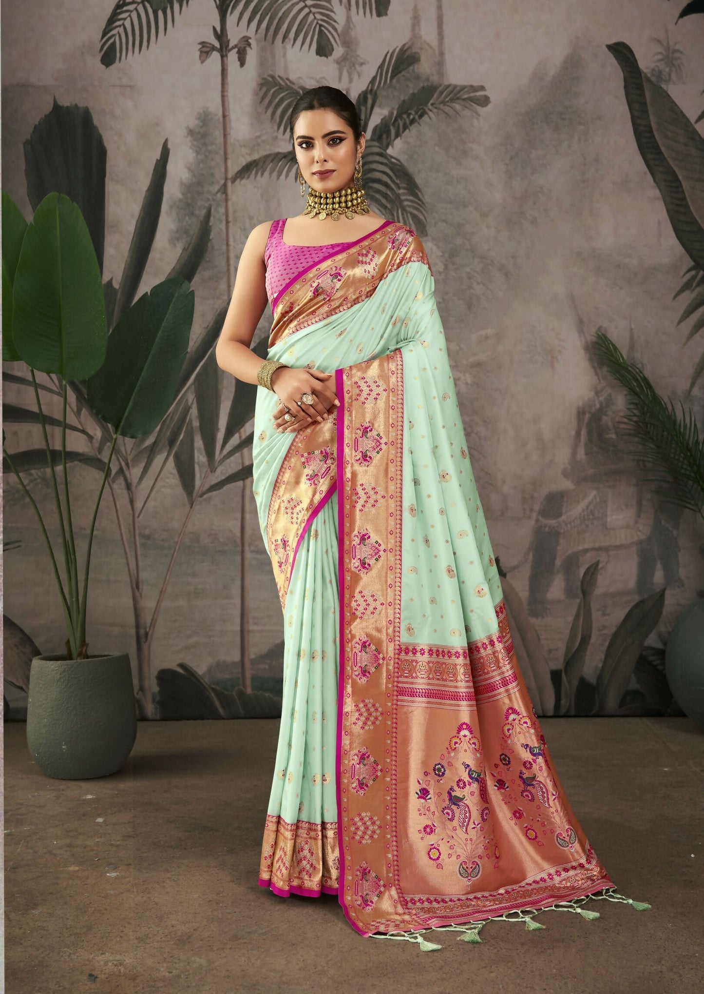 Vishnu Weaves Women's Sea-Green Paithani Silk Saree with Blouse - Swadesiicart