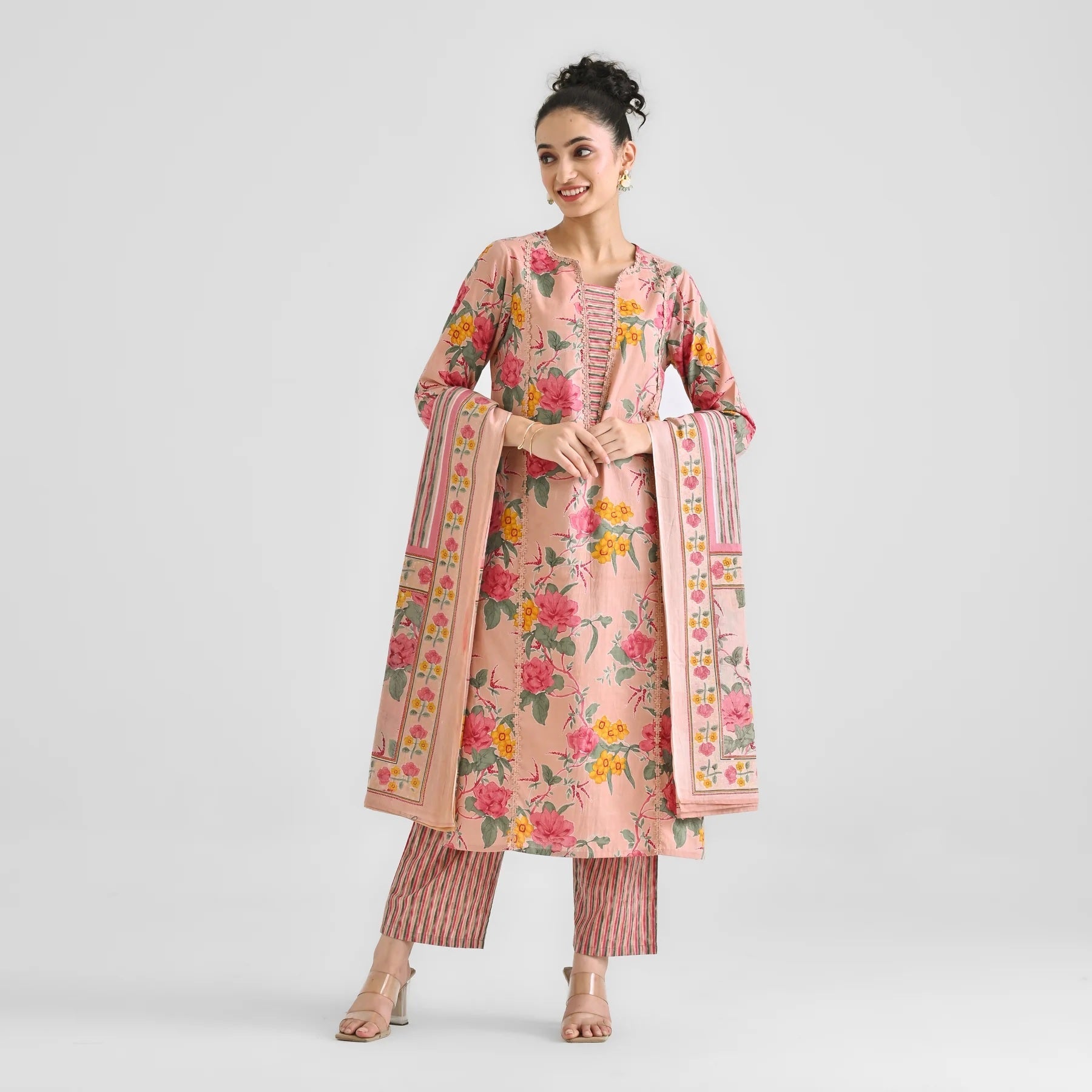 Lorenvalley Peach Cotton Slub Printed with Lace Work Kurta Set | Swadesiicart