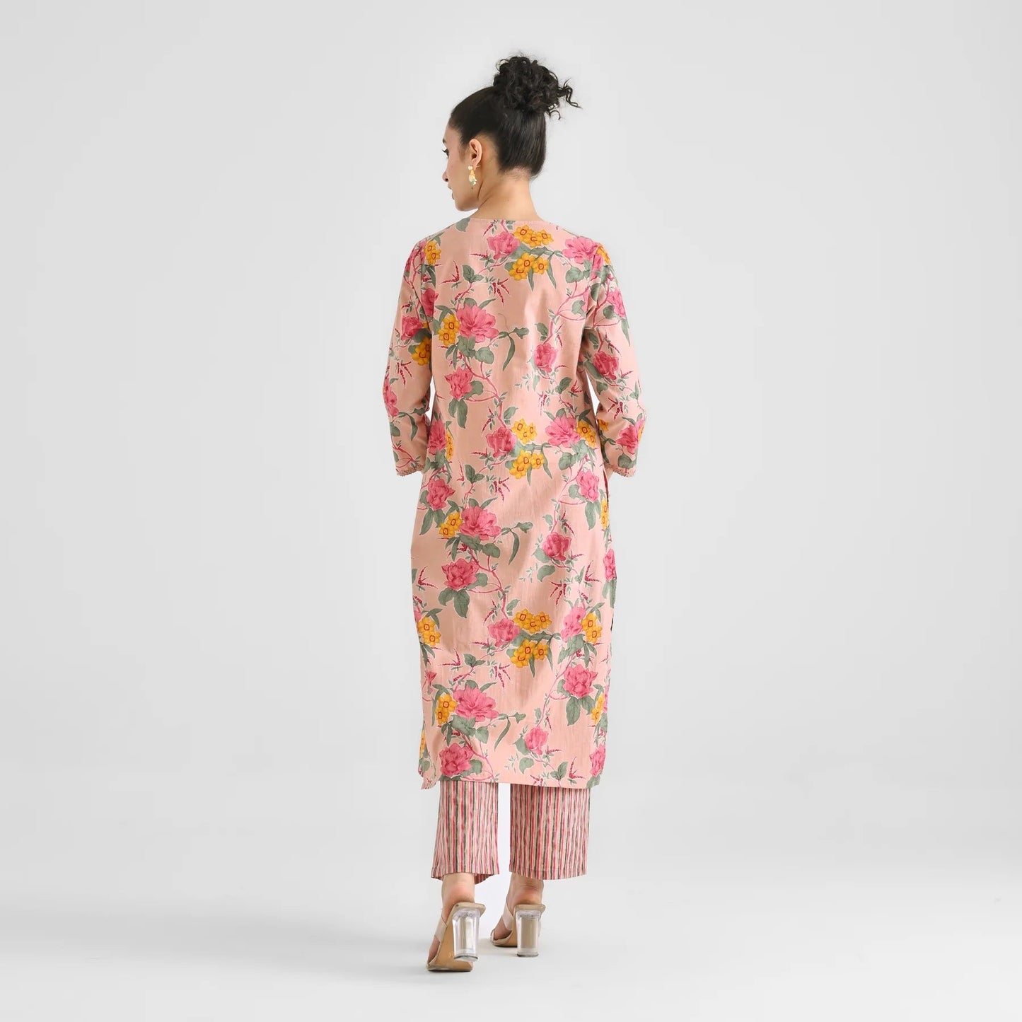 Lorenvalley Peach Cotton Slub Printed with Lace Work Kurta Set | Swadesiicart