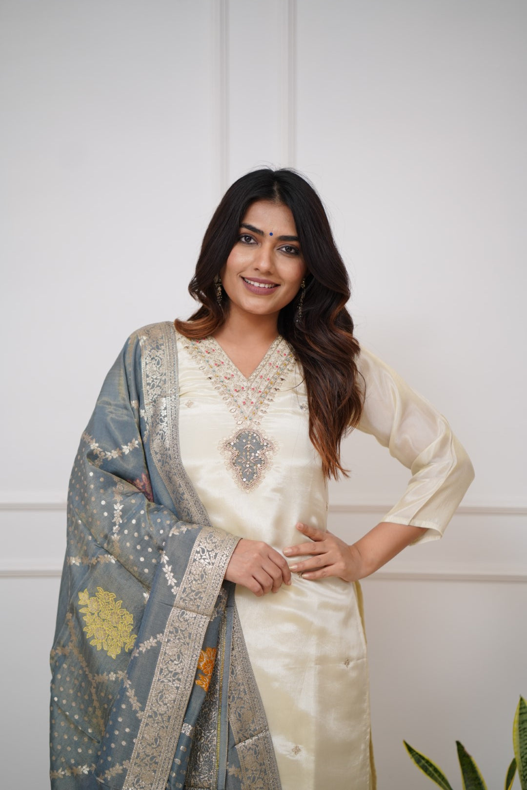 Lorenvalley Offwhite Viscose Chanderi Embroidered Multi Sequence work Kurta Set - Swadesiicart