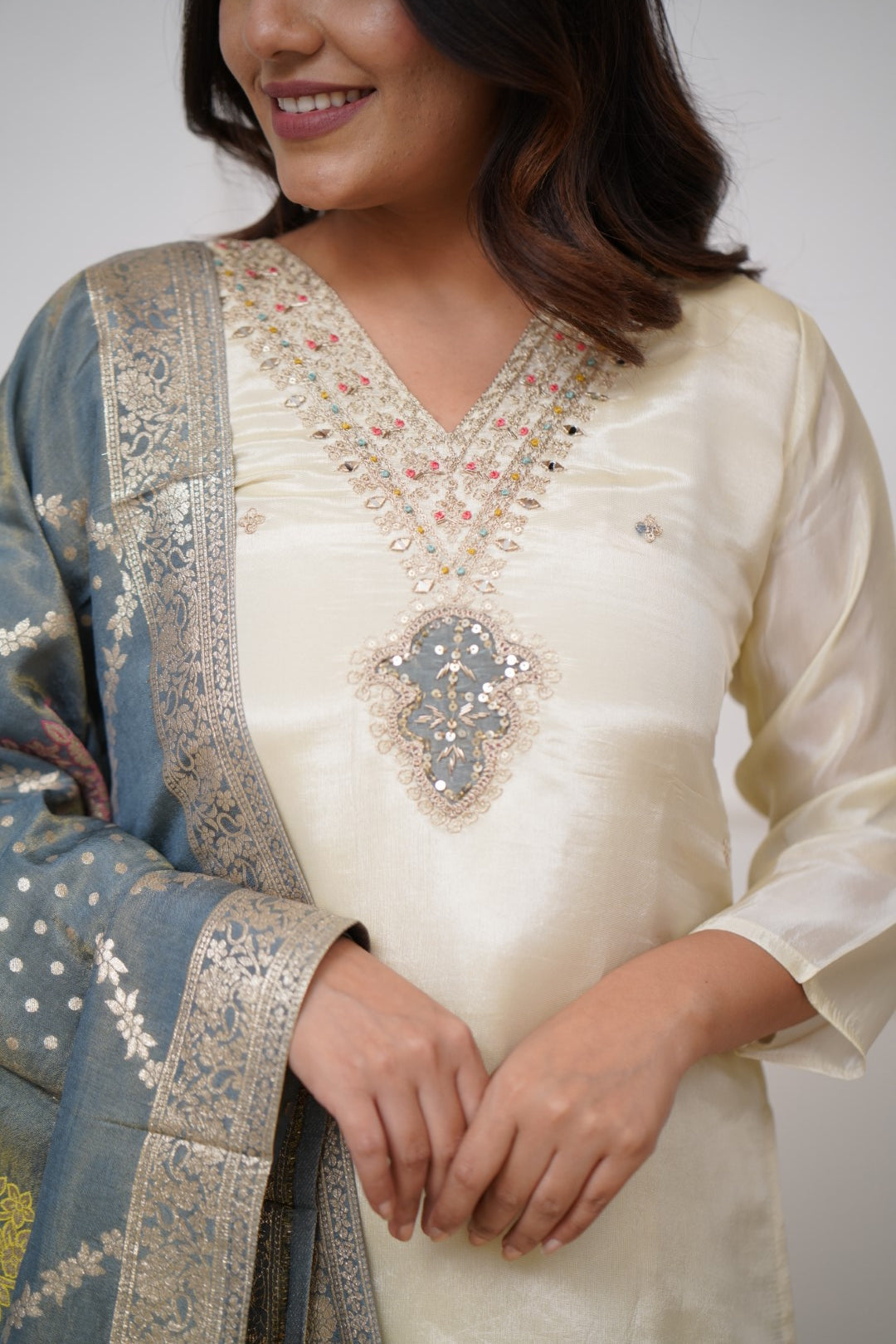 Lorenvalley Offwhite Viscose Chanderi Embroidered Multi Sequence work Kurta Set - Swadesiicart